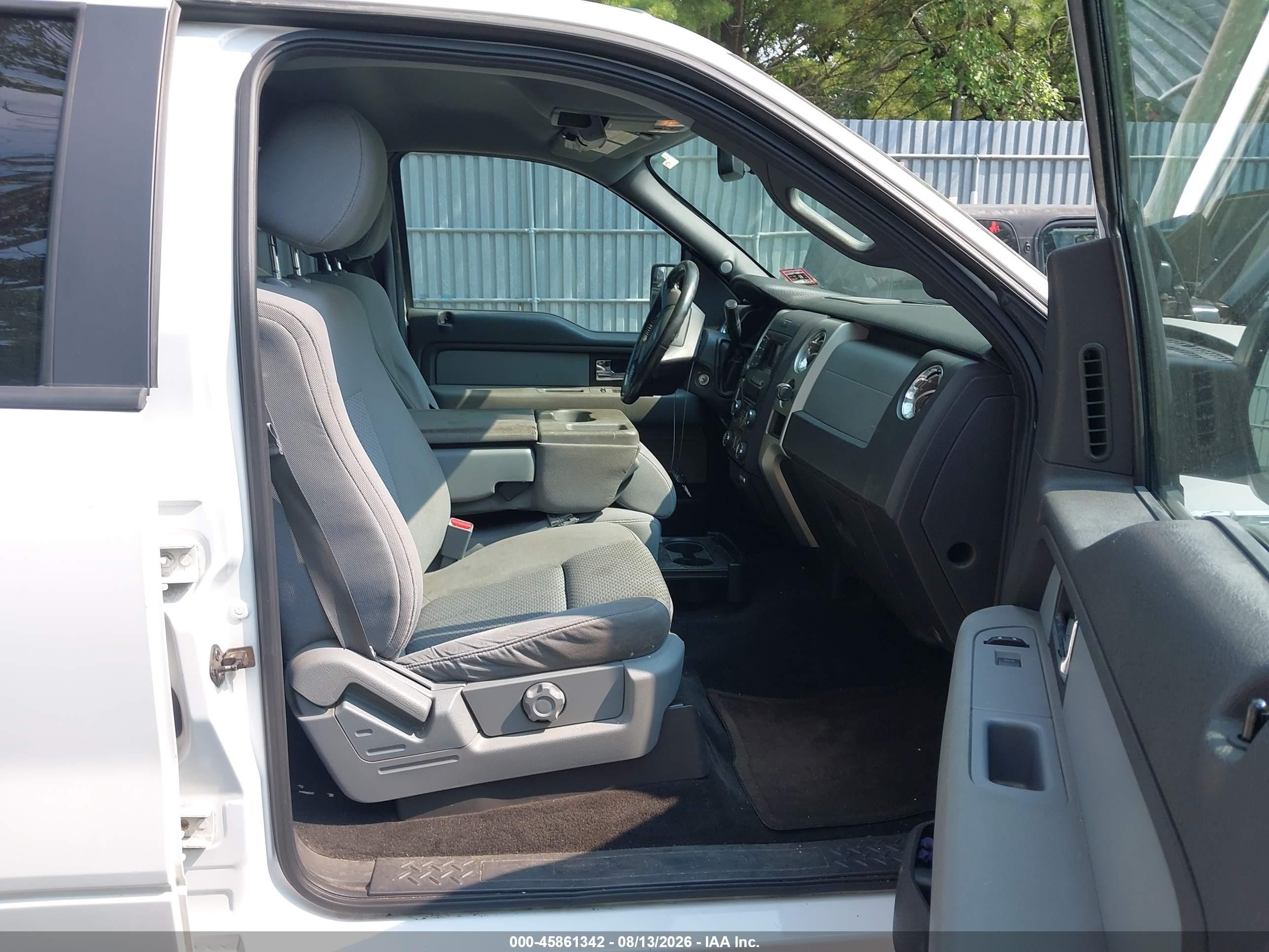 2014 Ford F-150 Xlt White vin: 1FTFW1ET7EFC74673