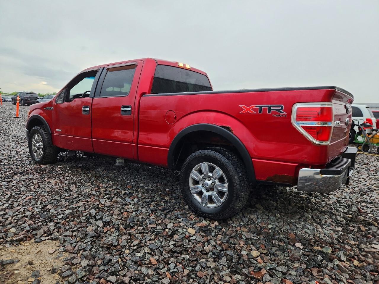 2011 Ford F150 Supercrew Red vin: 1FTFW1ET8BFA52218