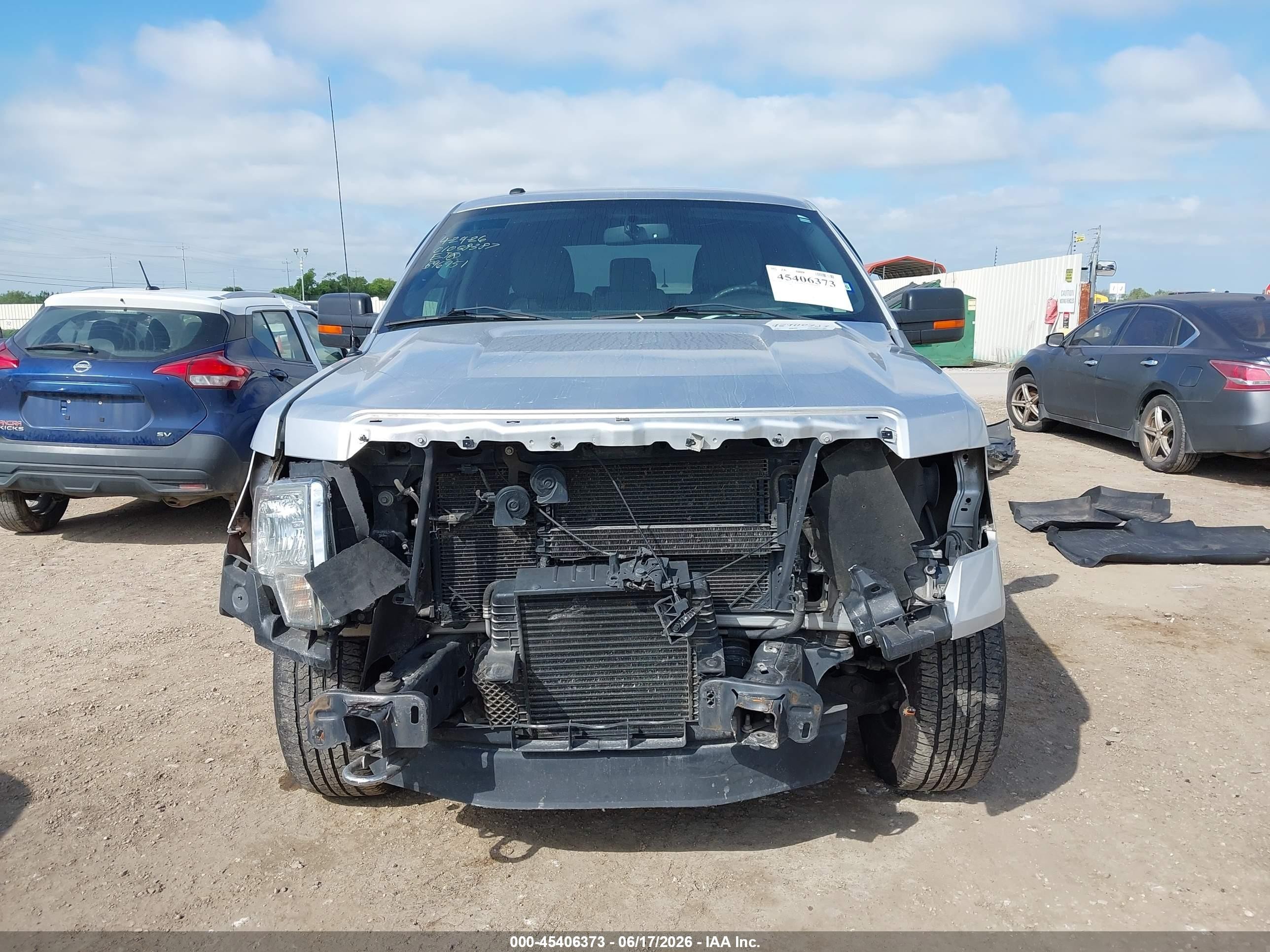2011 Ford F-150 Xlt Серебряный vin: 1FTFW1ET8BFB96951