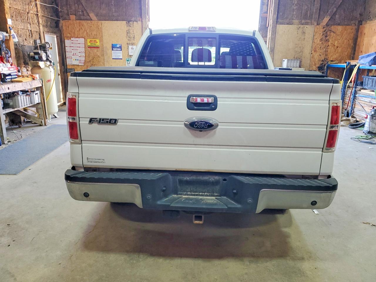 2011 Ford F150 Supercrew White vin: 1FTFW1ET8BFC27633