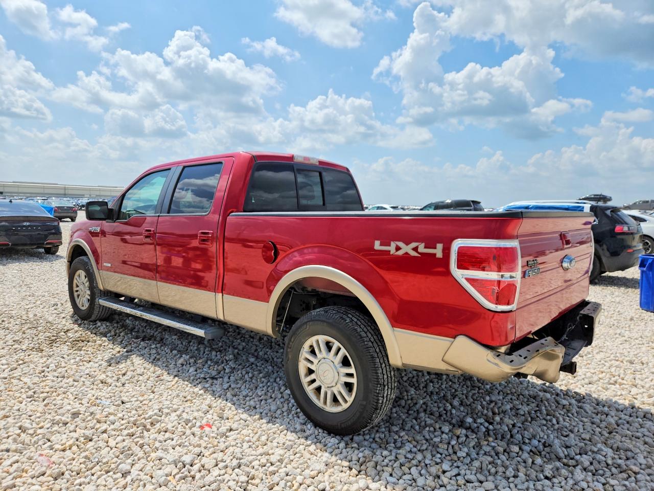 2011 Ford F150 Supercrew Red vin: 1FTFW1ET8BFC92577