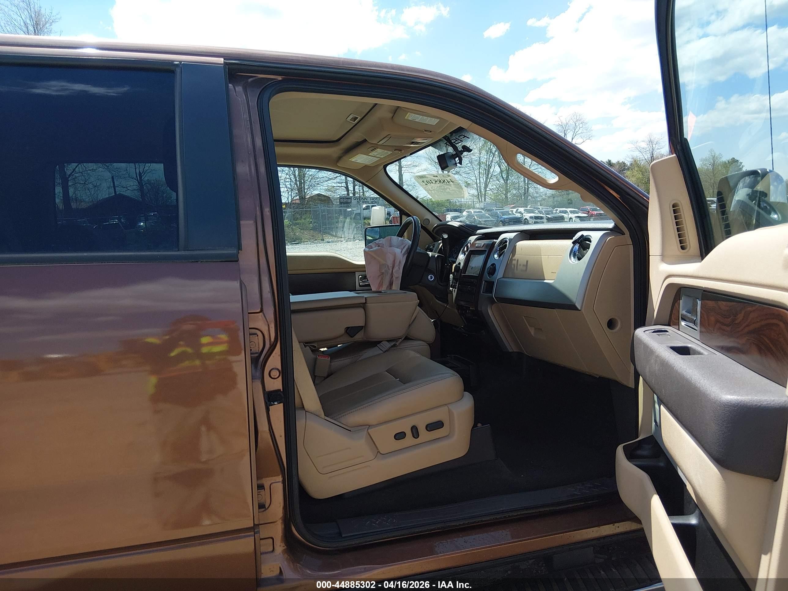 2012 Ford F-150 Lariat Brown vin: 1FTFW1ET8CFB33852