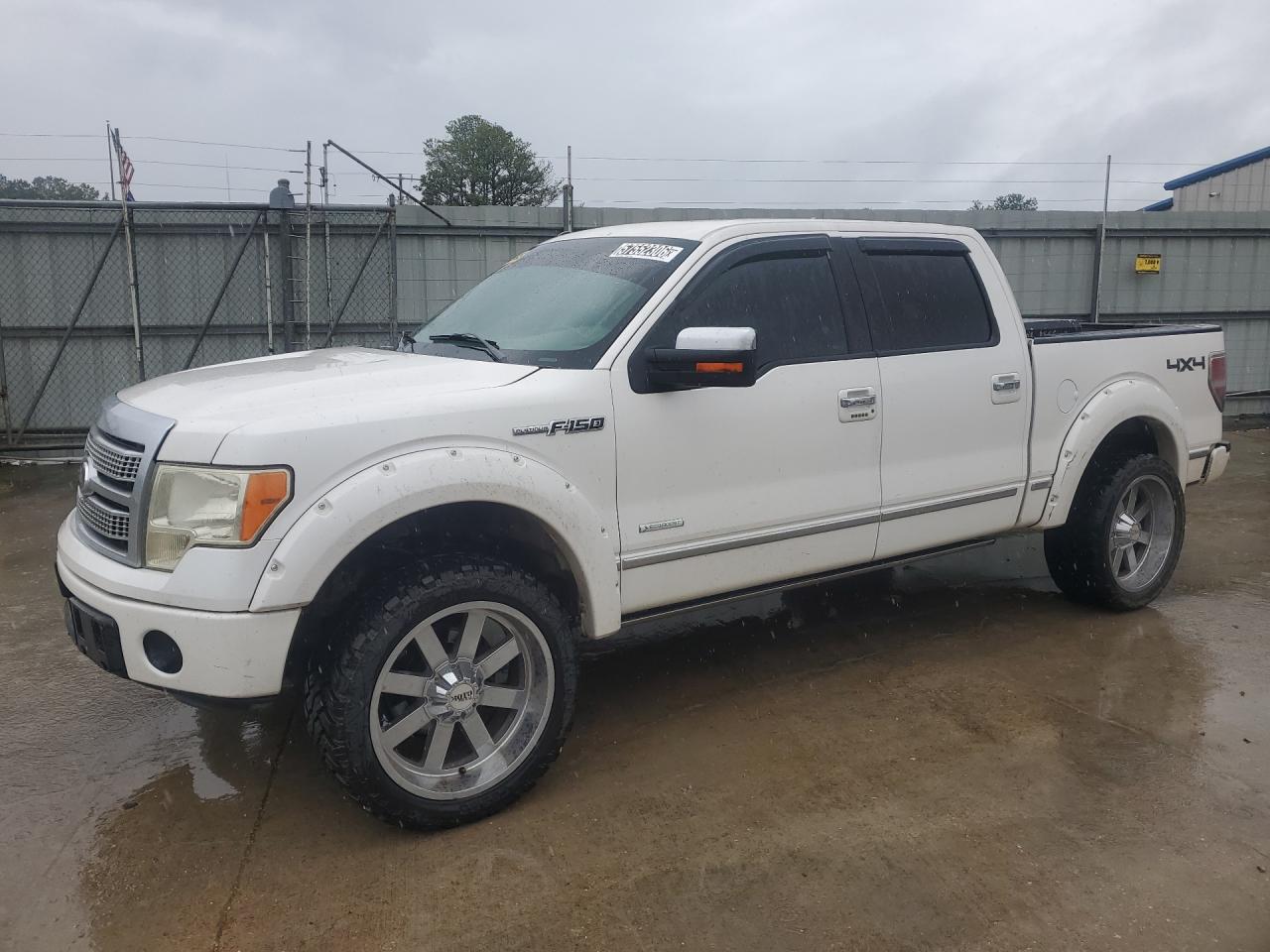 2012 Ford F150 Supercrew White vin: 1FTFW1ET8CFB45192 Damage: Left Front Fender, Heavy Scratch, 2 To 3 Inches