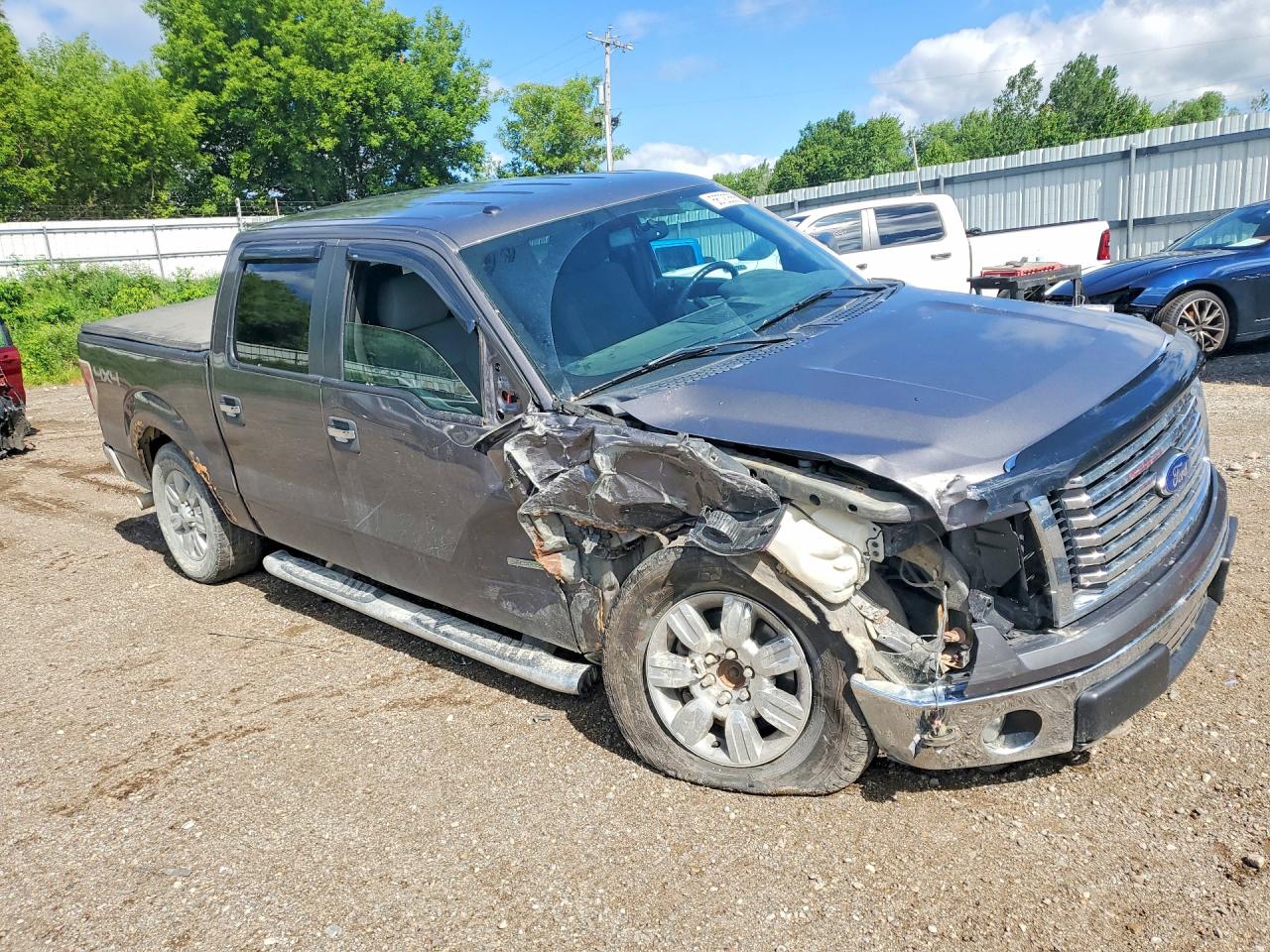 2012 Ford F150 Supercrew Gray vin: 1FTFW1ET8CKD09421
