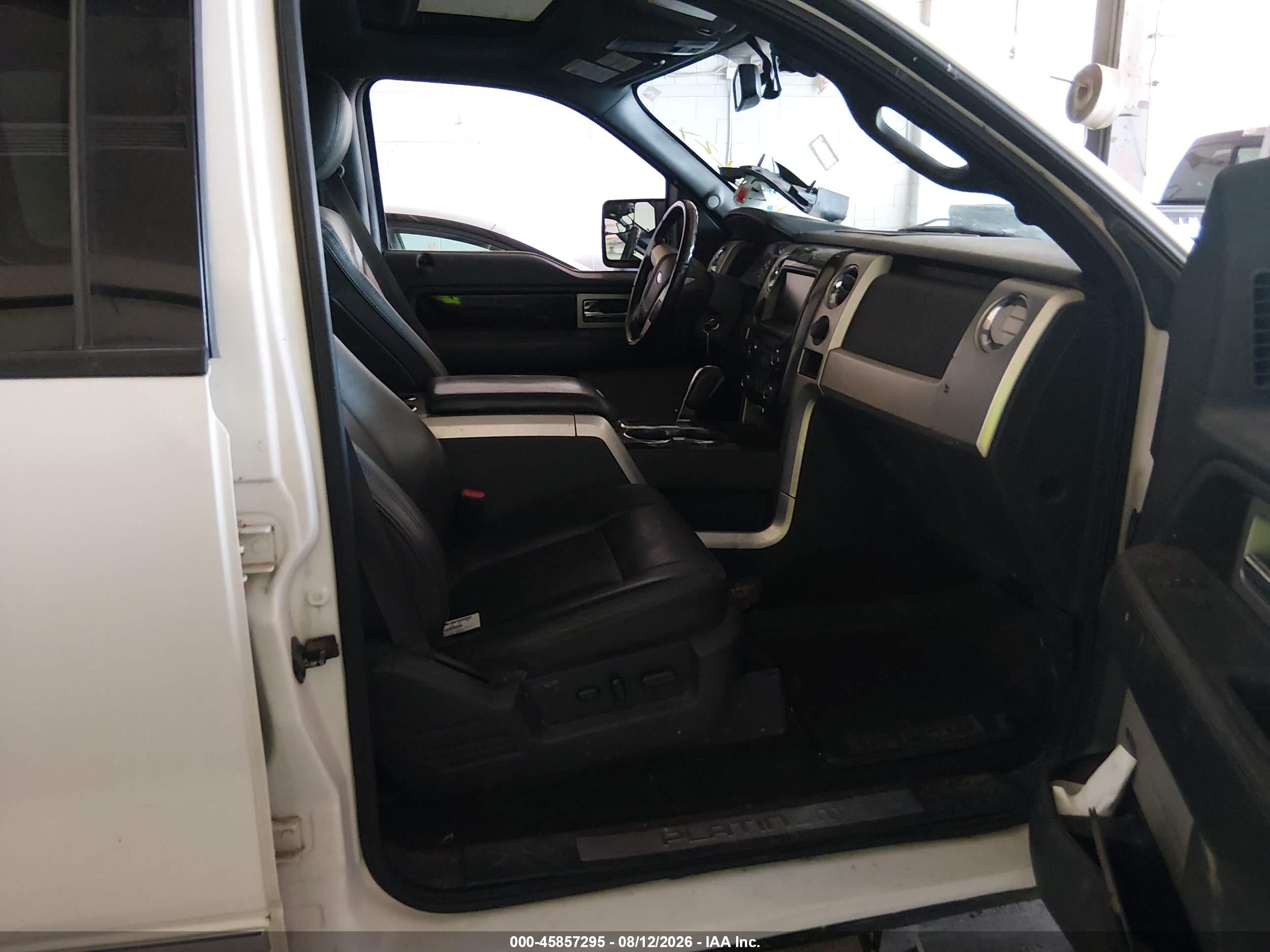 2013 Ford F-150 Platinum White vin: 1FTFW1ET8DFB30712