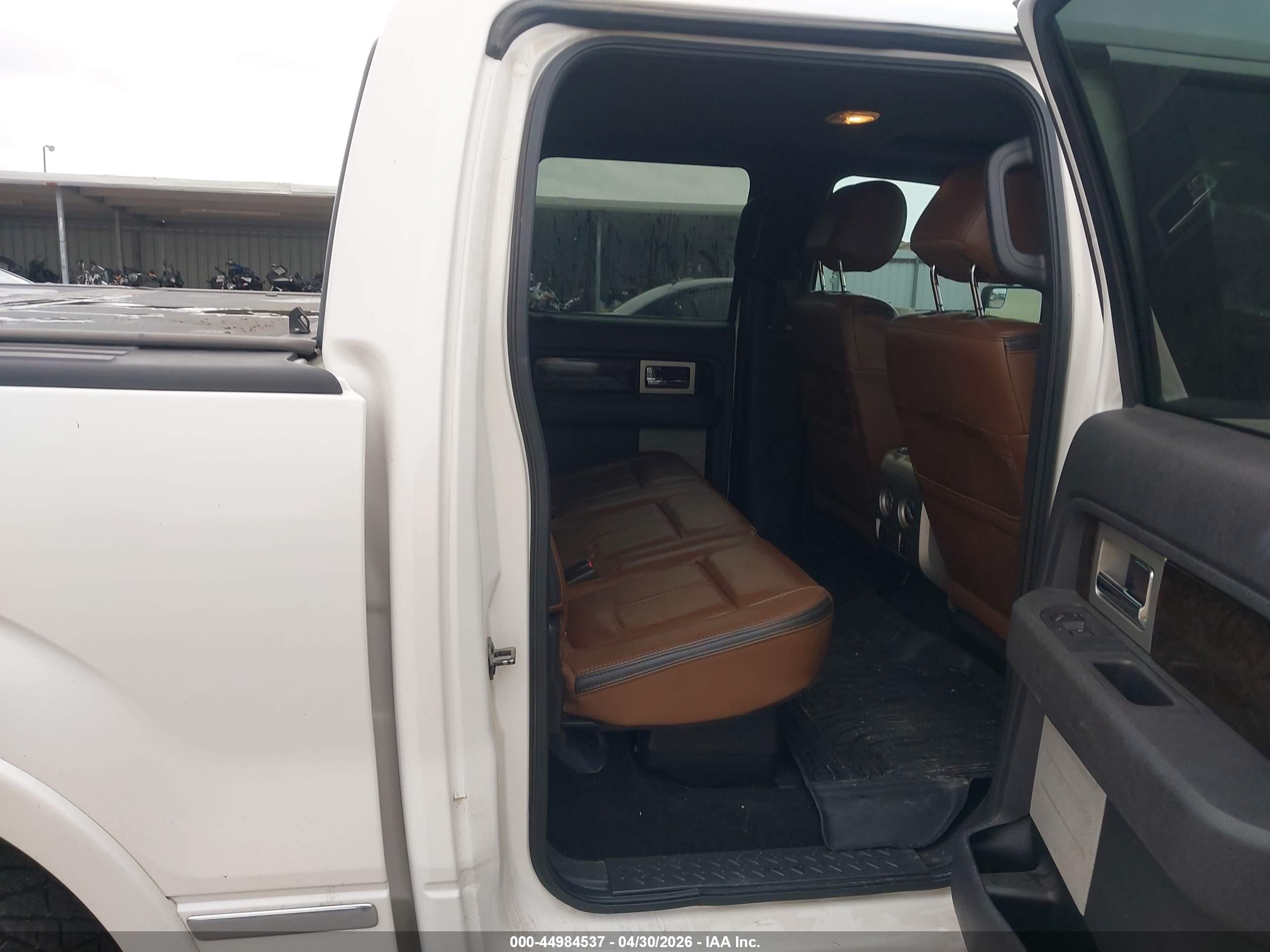 2013 Ford F-150 Platinum White vin: 1FTFW1ET8DFB66240