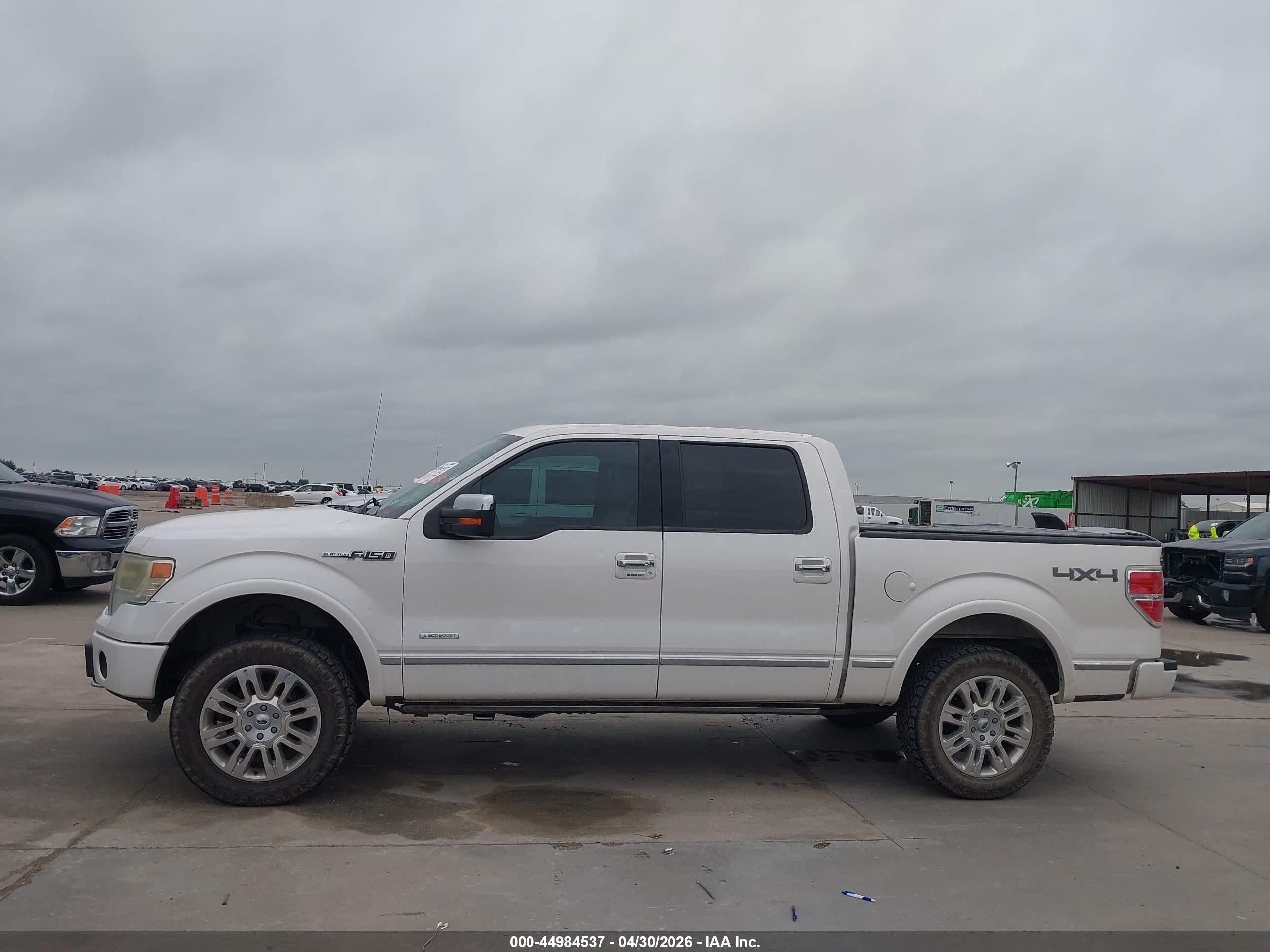 2013 Ford F-150 Platinum White vin: 1FTFW1ET8DFB66240