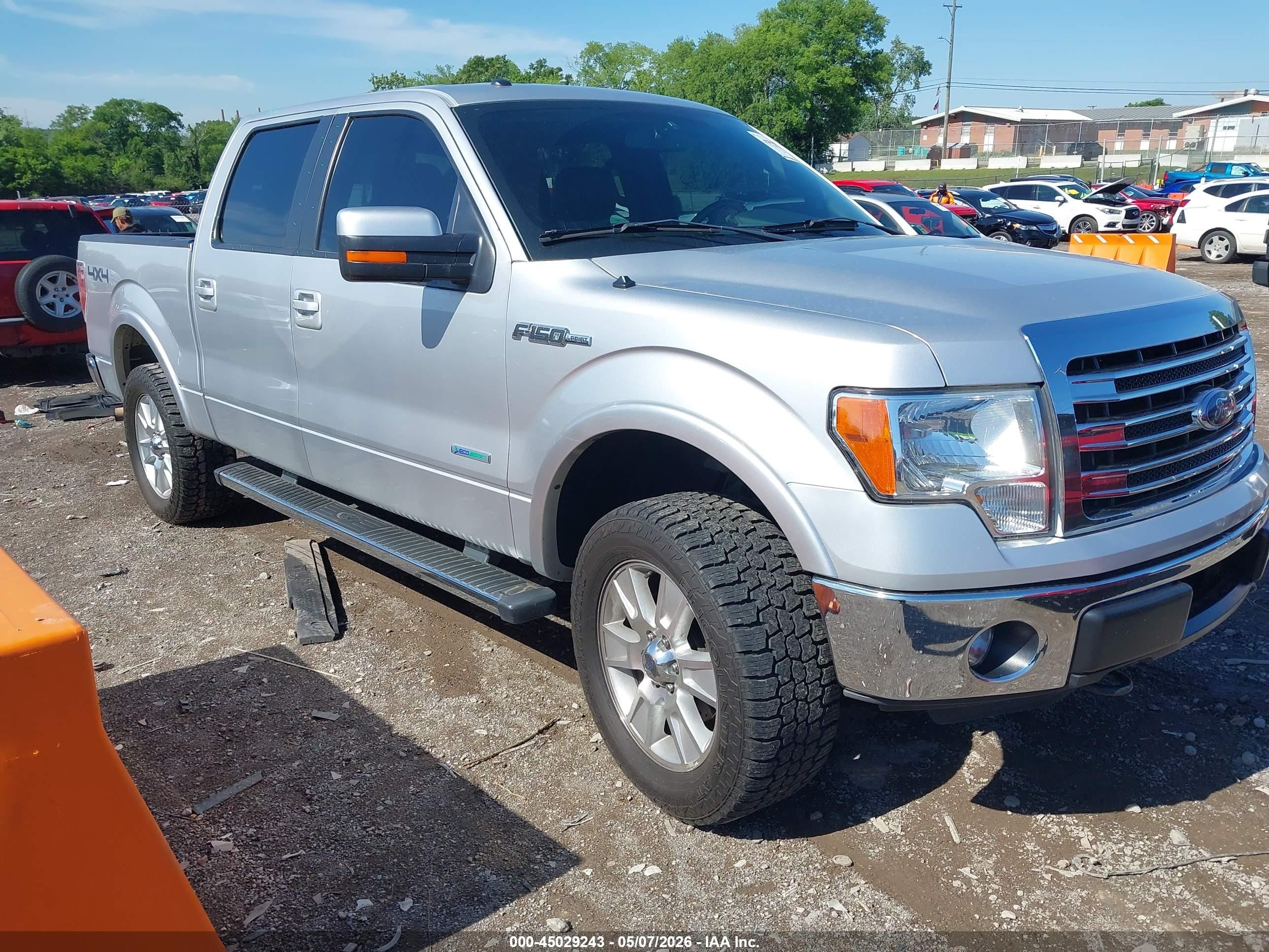 2013 Ford F-150 Lariat Silver vin: 1FTFW1ET8DFB96323