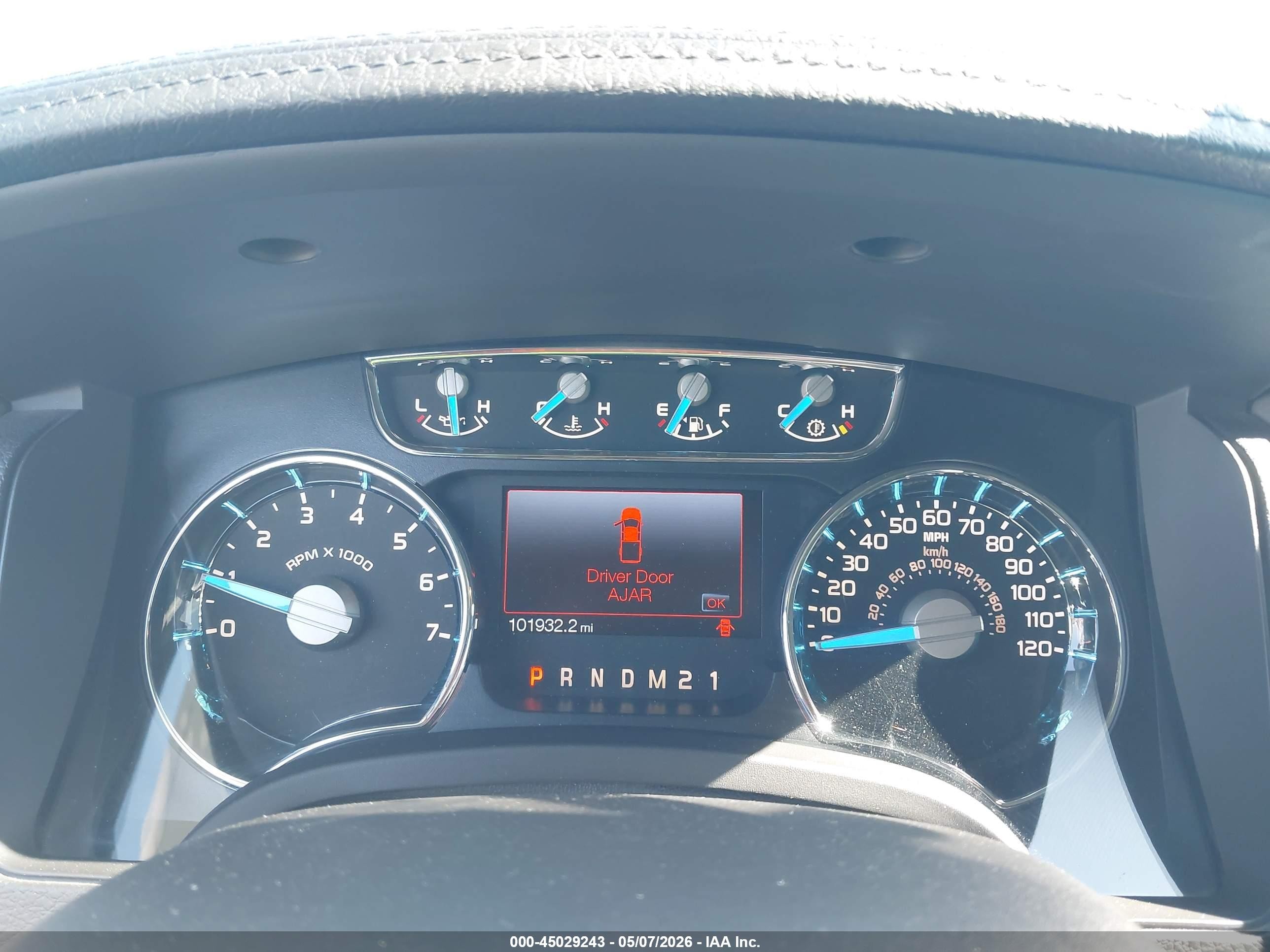 2013 Ford F-150 Lariat Silver vin: 1FTFW1ET8DFB96323