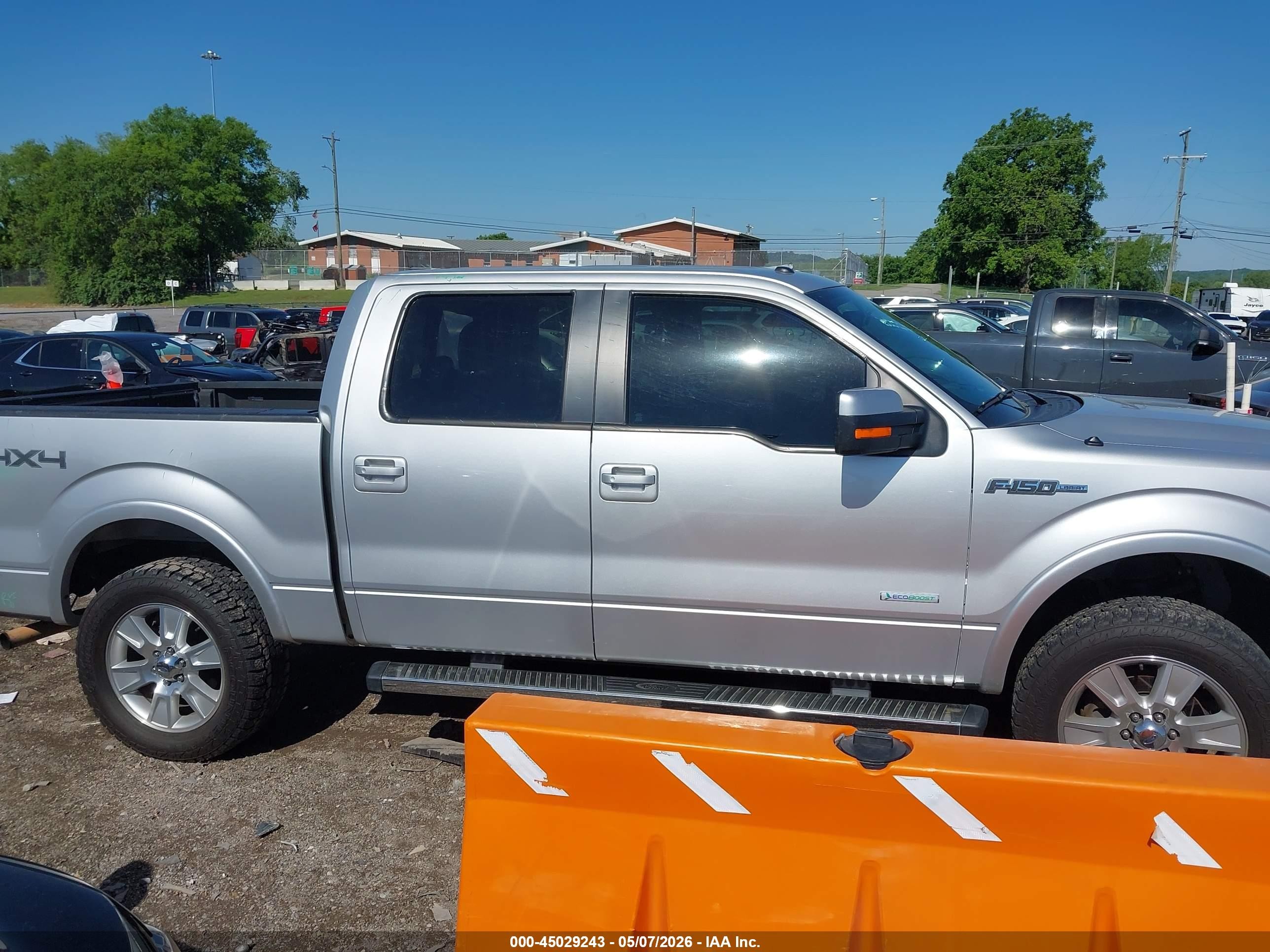 2013 Ford F-150 Lariat Silver vin: 1FTFW1ET8DFB96323