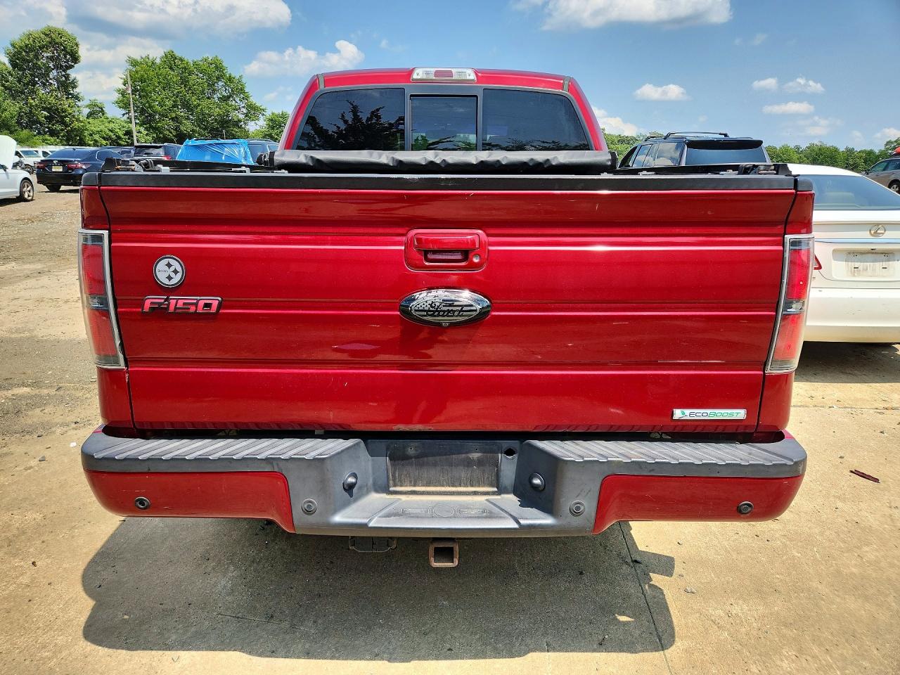 2013 Ford F150 Supercrew Red vin: 1FTFW1ET8DFC73353