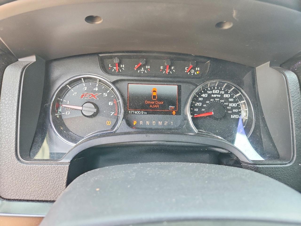 2013 Ford F150 Supercrew Red vin: 1FTFW1ET8DFC73353