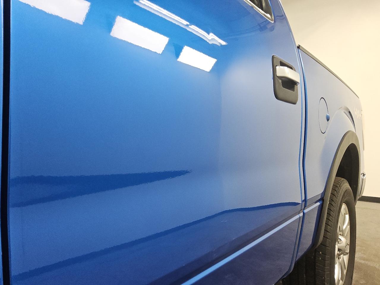 2013 Ford F150 Supercrew Blue vin: 1FTFW1ET8DFD65093 Damage: Left Bed Side, Heavy Scratch, 1/8 To 1/2 Inch