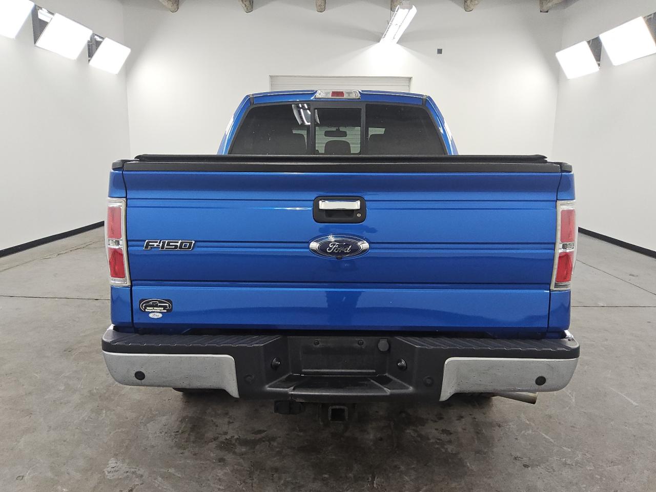 2013 Ford F150 Supercrew Blue vin: 1FTFW1ET8DFD65093 Damage: Tonneau Cover, Aftermarket, Acceptable