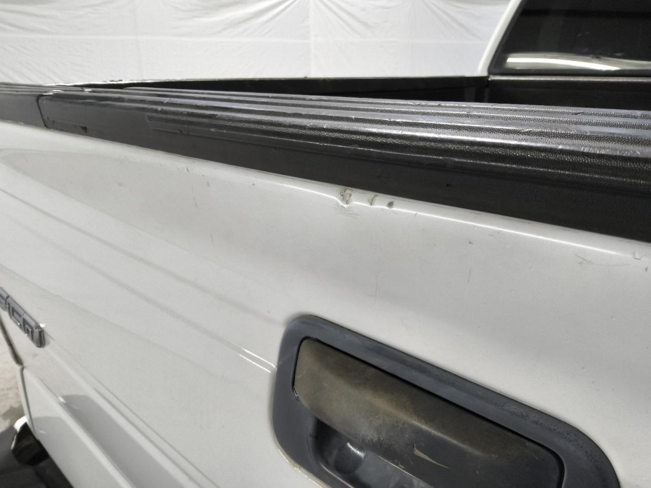 2013 Ford F150 Supercrew White vin: 1FTFW1ET8DKE32279 Damage: Tailgate, Multiple Dents/Paint Damage, 3