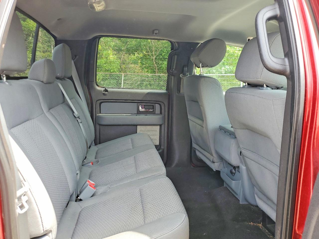 2013 Ford F150 Supercrew Red vin: 1FTFW1ET8DKE60177