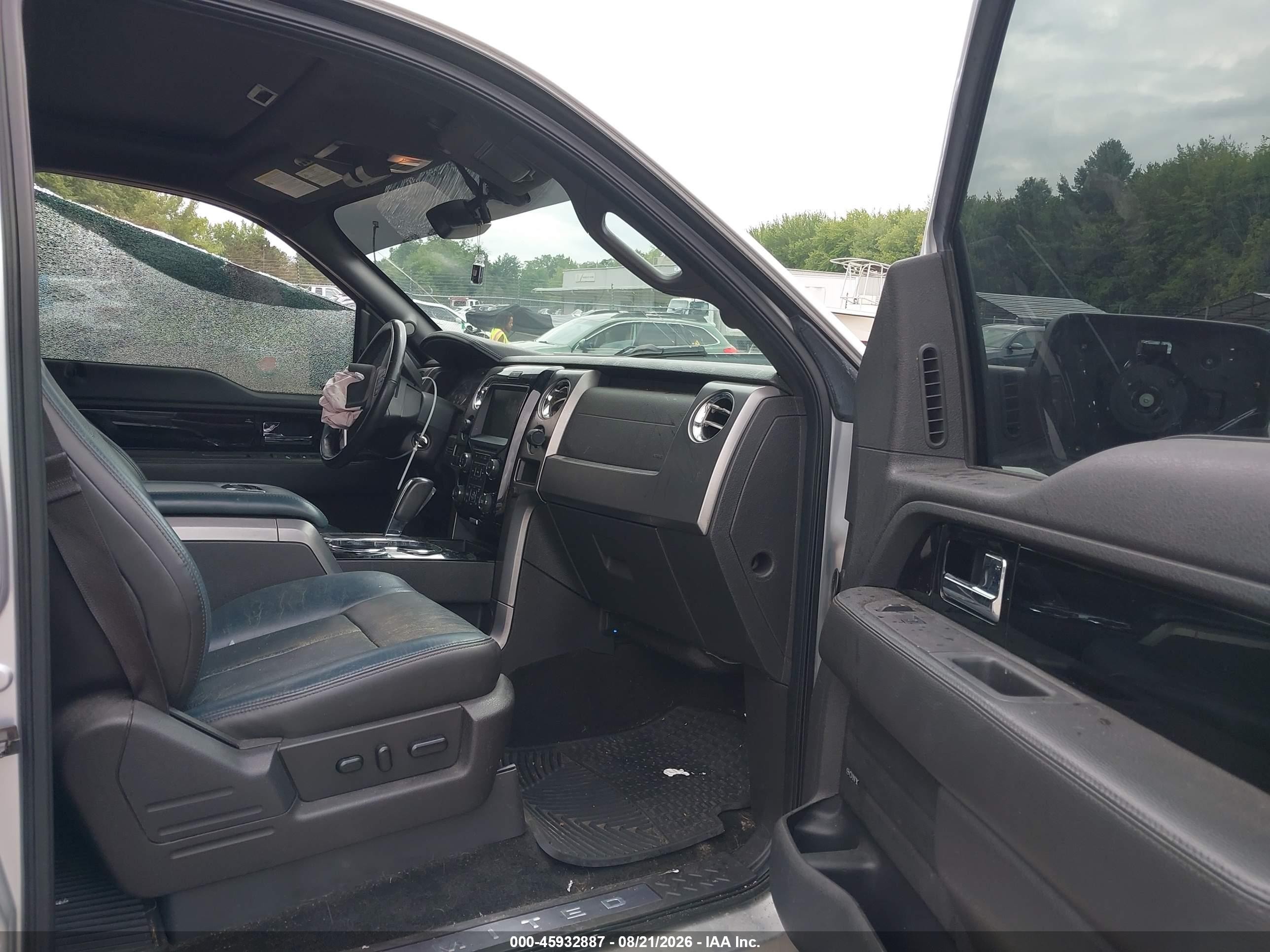 2014 Ford F-150 Limited Silver vin: 1FTFW1ET8EFA40221
