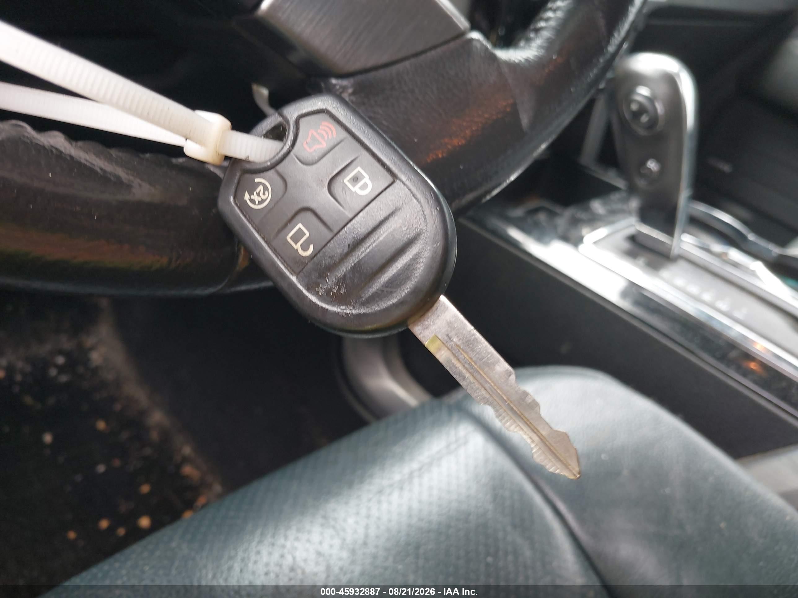 2014 Ford F-150 Limited Silver vin: 1FTFW1ET8EFA40221