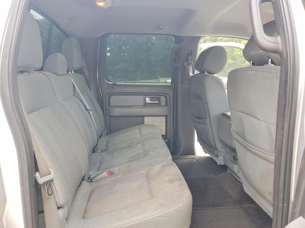 2014 Ford F150 Supercrew Silver vin: 1FTFW1ET8EFB55143