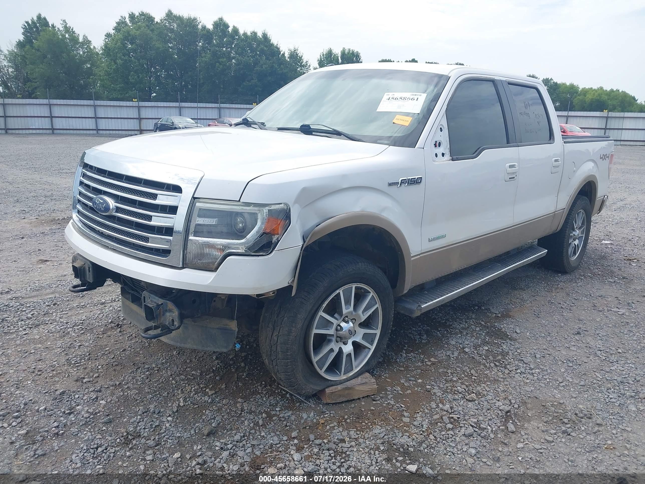 2014 Ford F-150 Lariat White vin: 1FTFW1ET8EKD72117