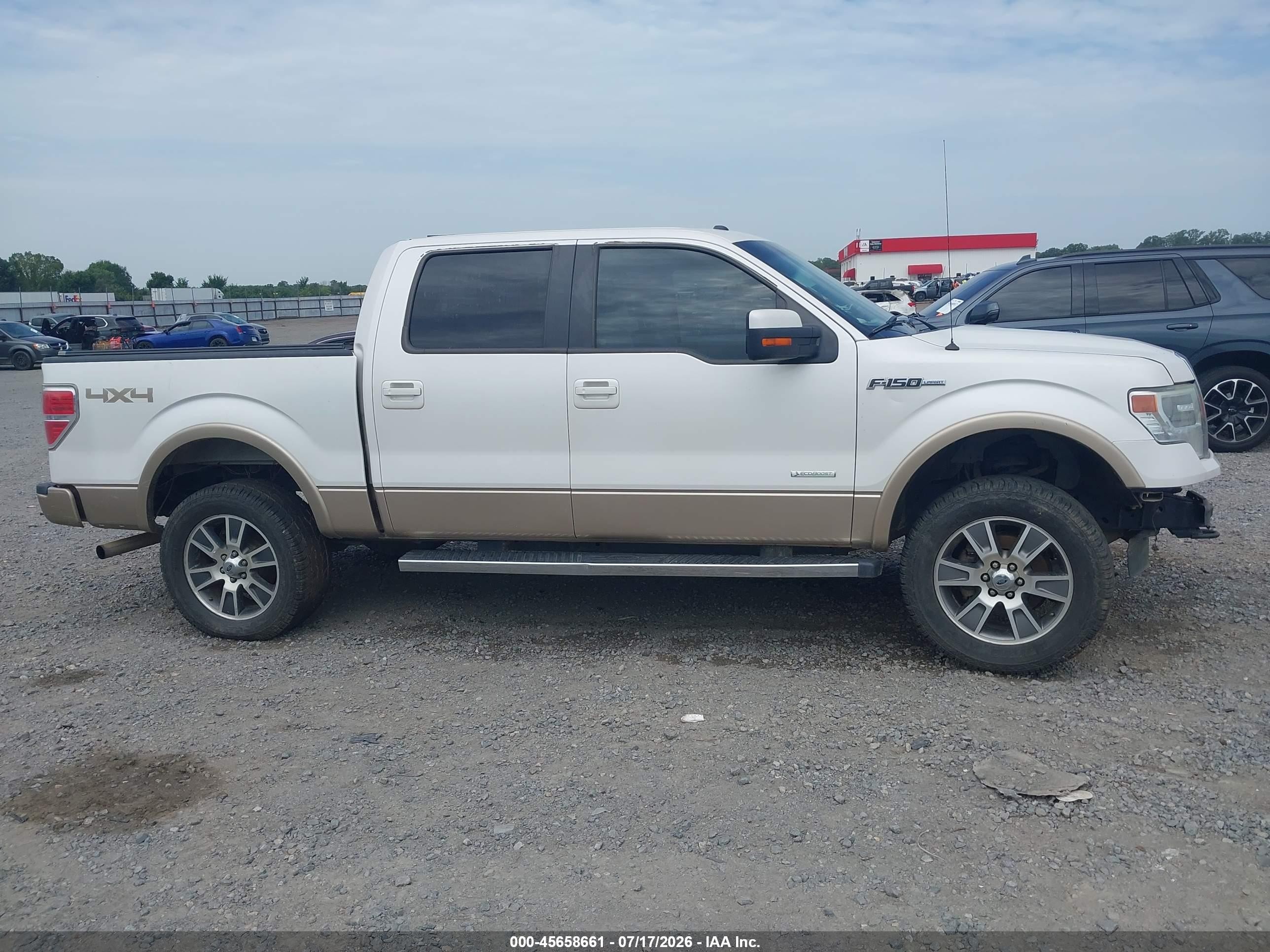2014 Ford F-150 Lariat White vin: 1FTFW1ET8EKD72117