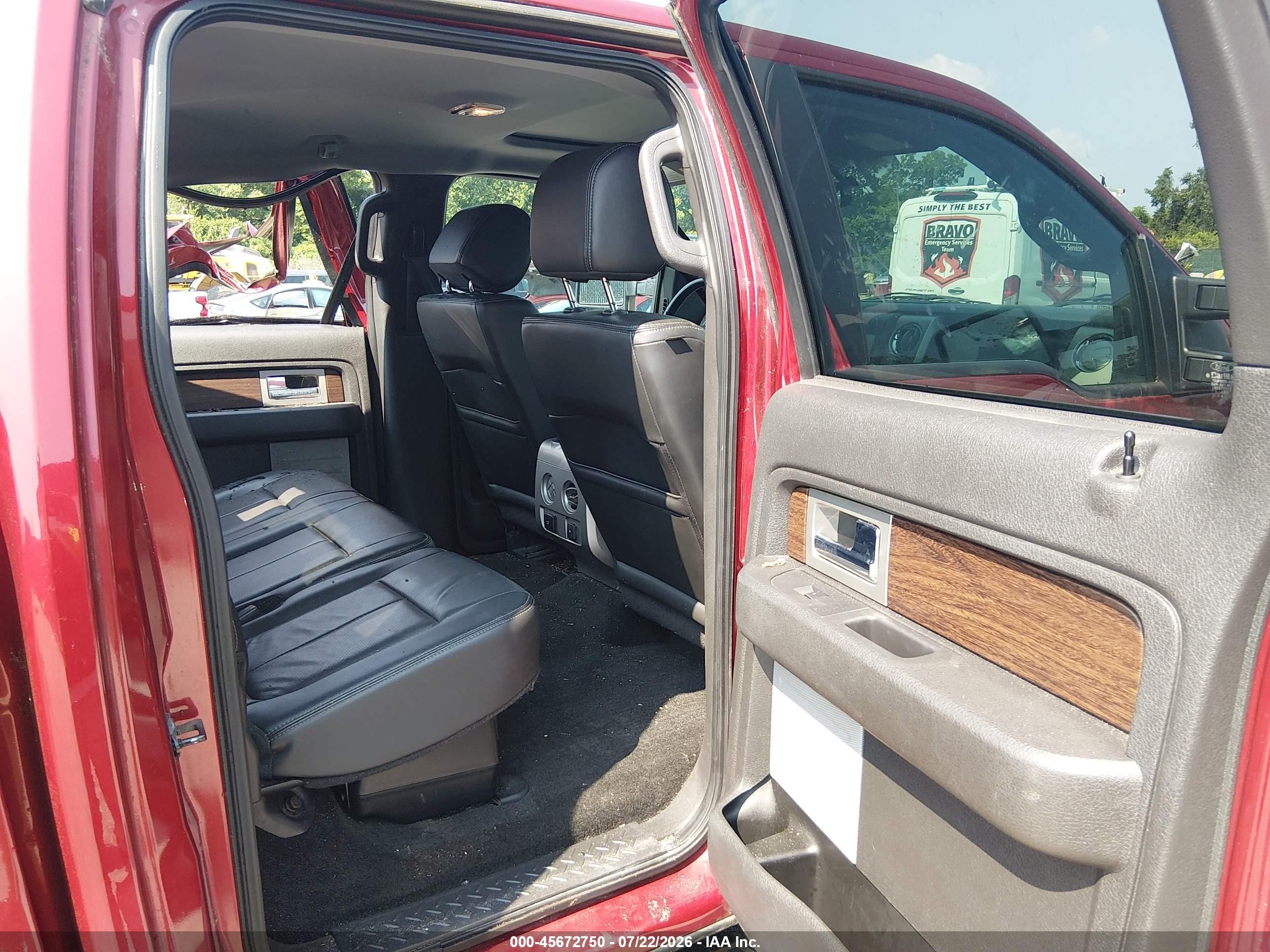 2014 Ford F-150 Lariat Red vin: 1FTFW1ET8EKF52178