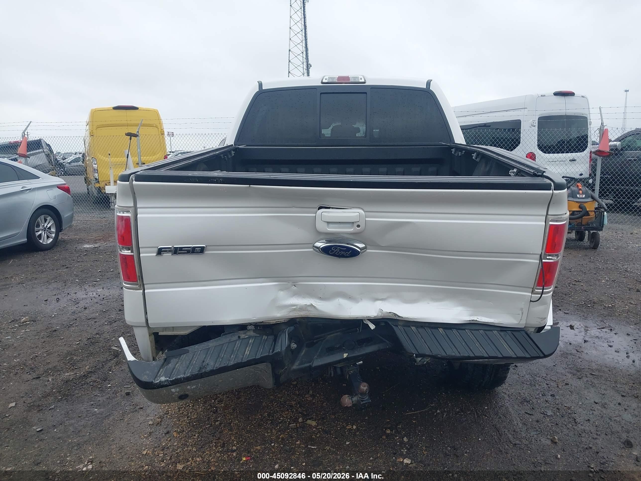 2014 Ford F-150 Lariat White vin: 1FTFW1ET8EKF53640