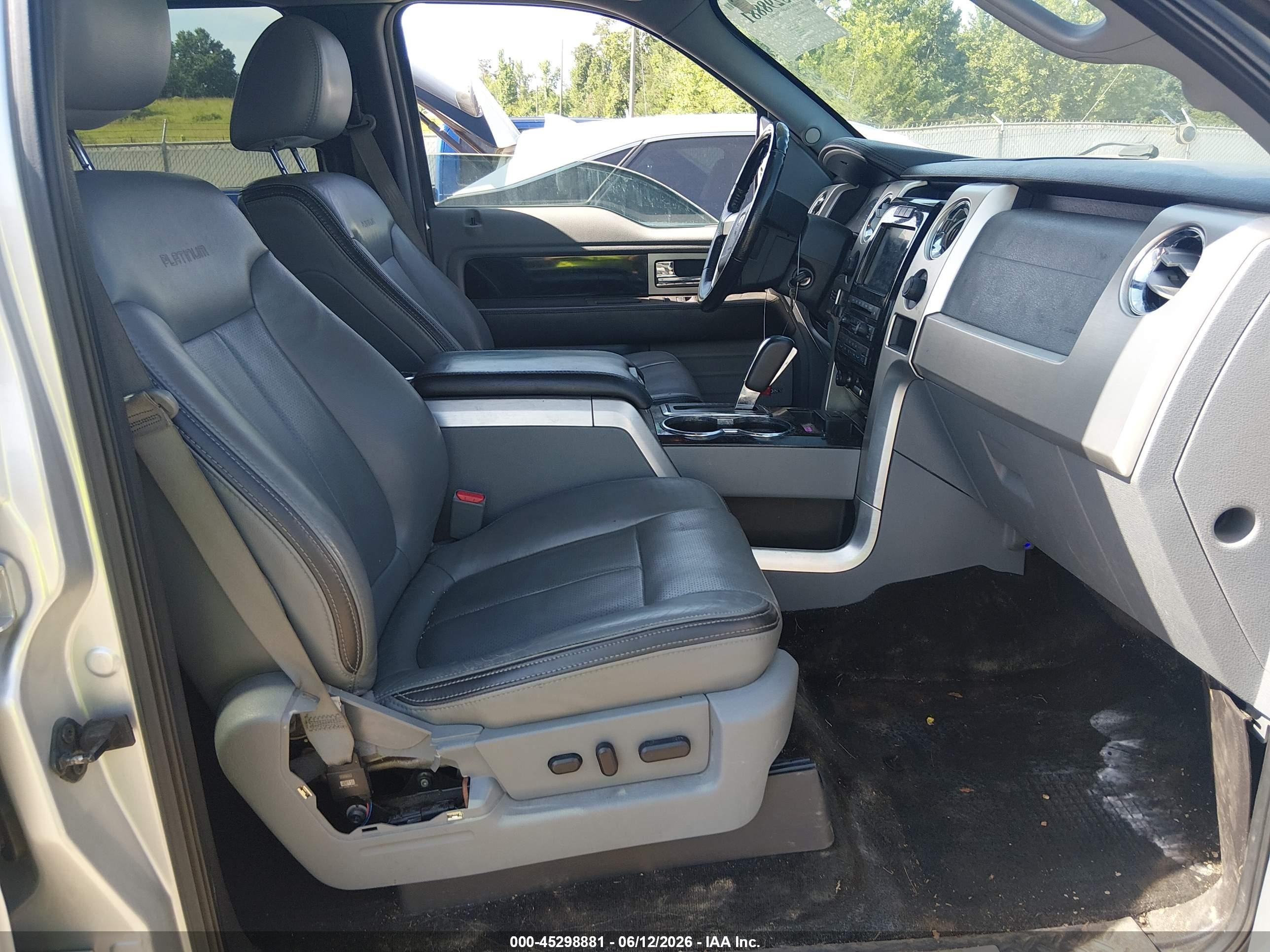 2011 Ford F-150 Platinum Silver vin: 1FTFW1ET9BFA93652