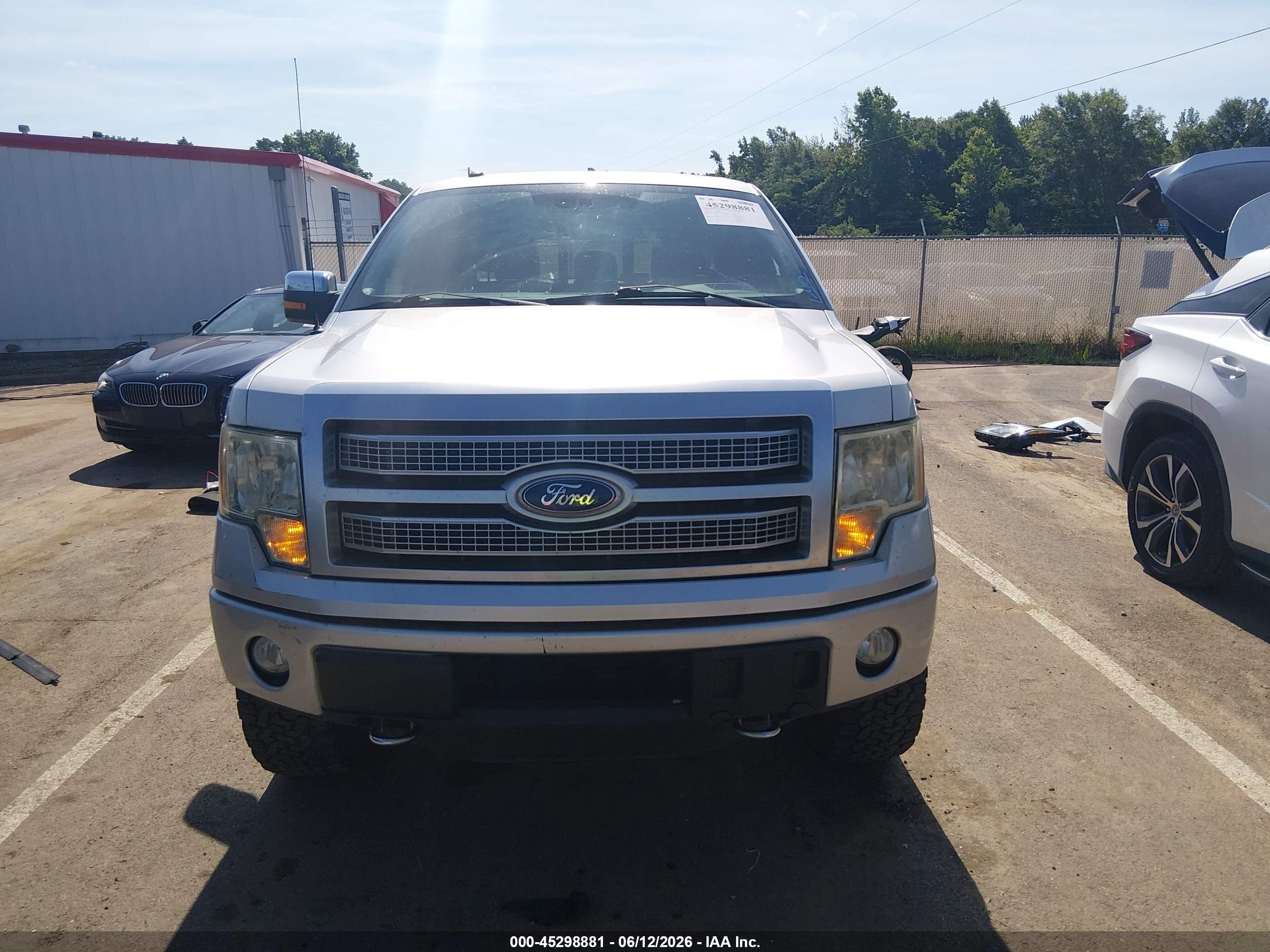 2011 Ford F-150 Platinum Silver vin: 1FTFW1ET9BFA93652
