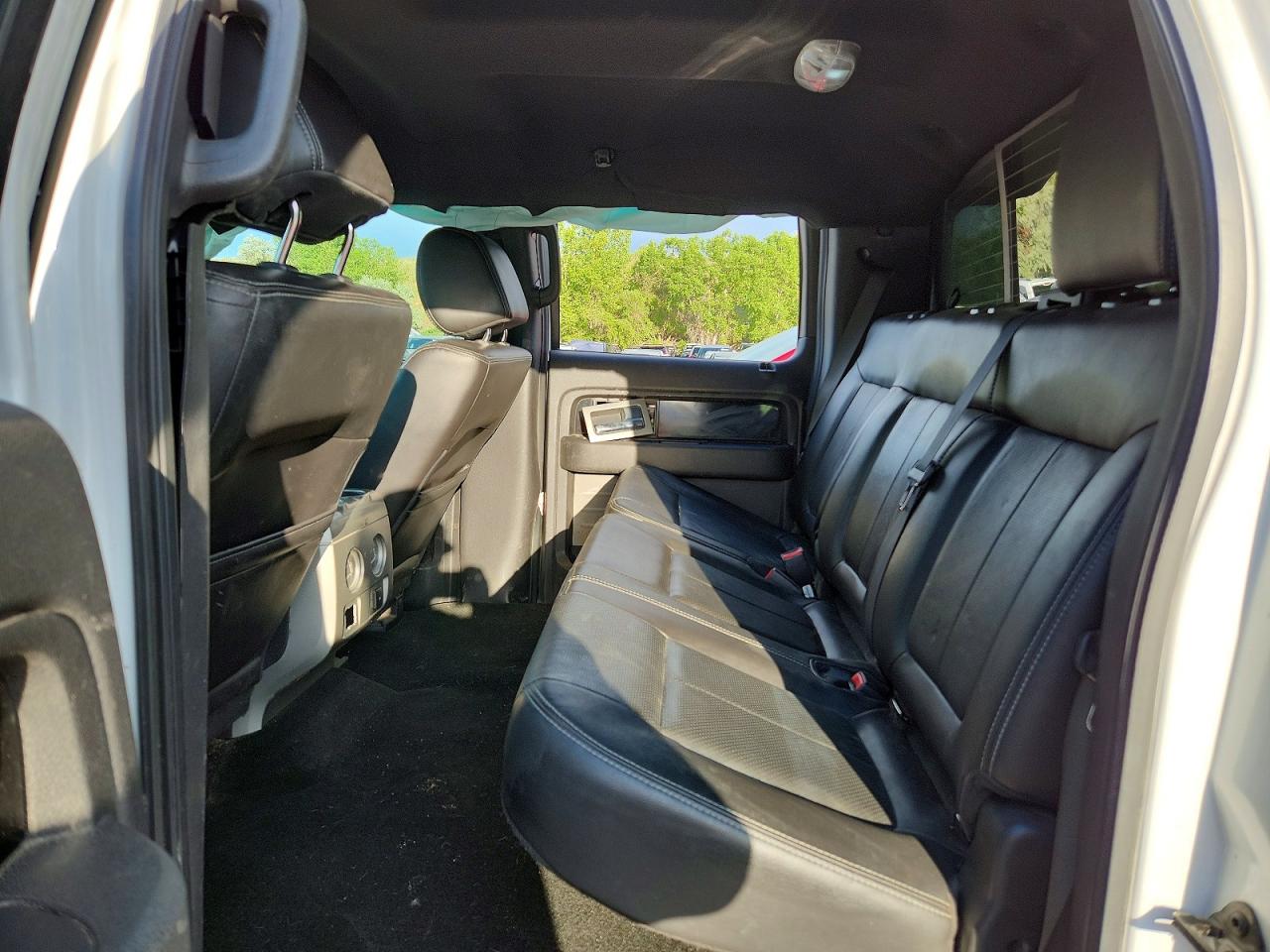 2012 Ford F150 Supercrew White vin: 1FTFW1ET9CKD65478
