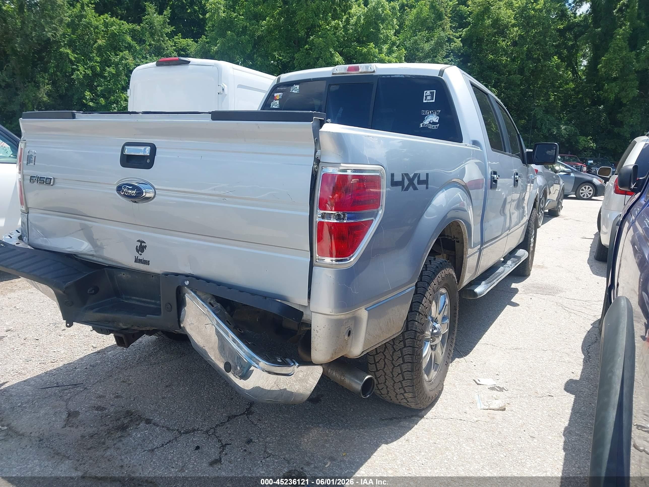 2013 Ford F-150 Xlt Серебряный vin: 1FTFW1ET9DKF72437