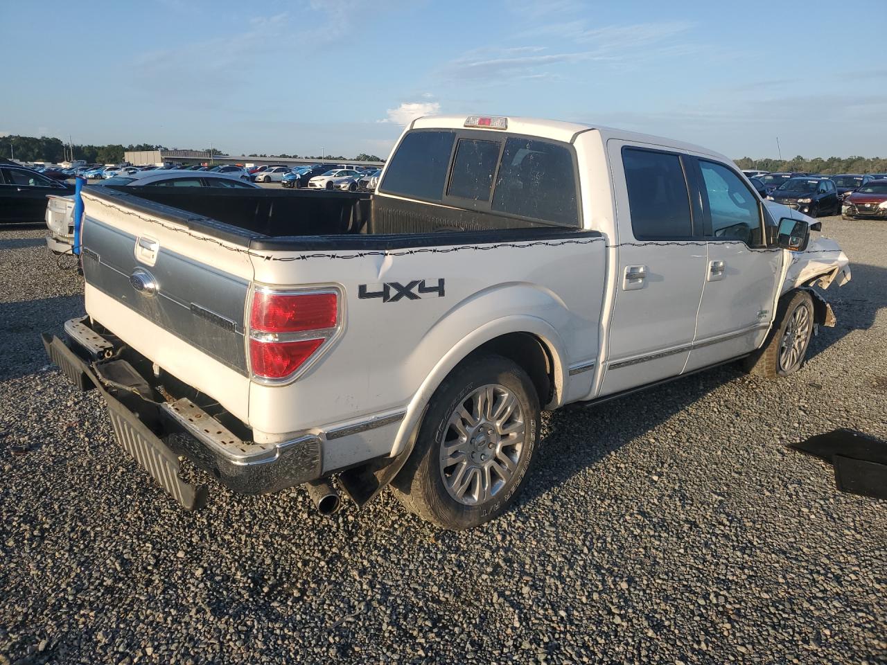 2014 Ford F150 Supercrew White vin: 1FTFW1ET9EFA95955