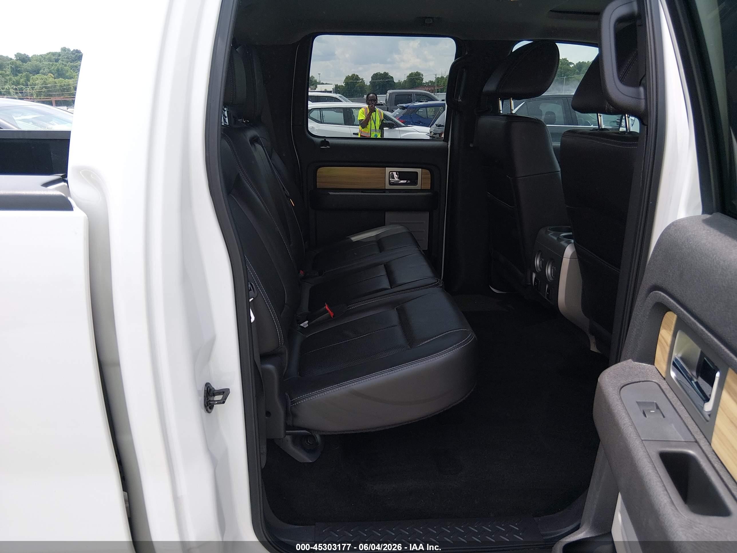 2011 Ford F-150 Lariat White vin: 1FTFW1ETXBFB83828
