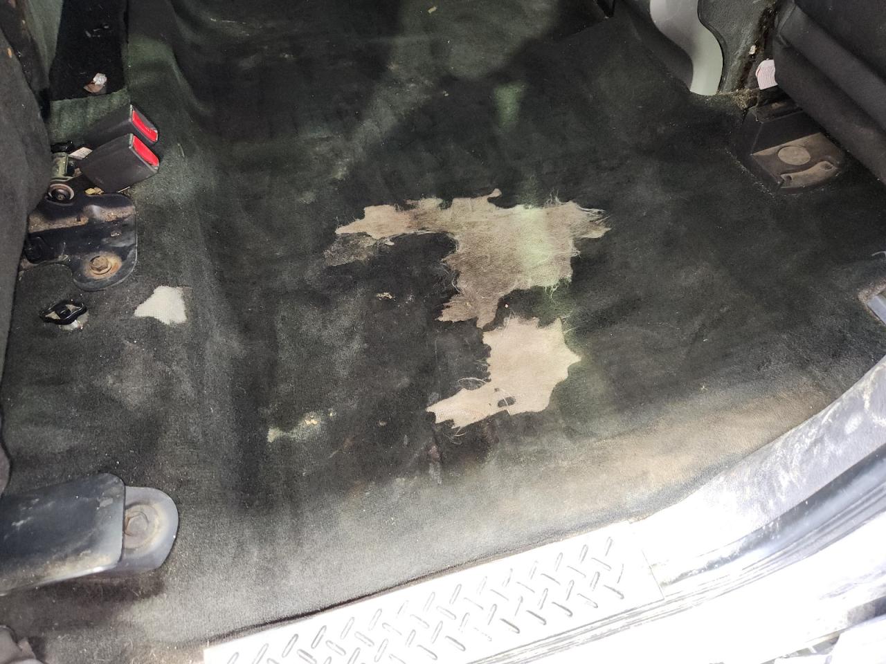 2011 Ford F150 Supercrew Серый vin: 1FTFW1ETXBFC34633 Damage: Right Rear Carpet, Torn, > 12 Inches