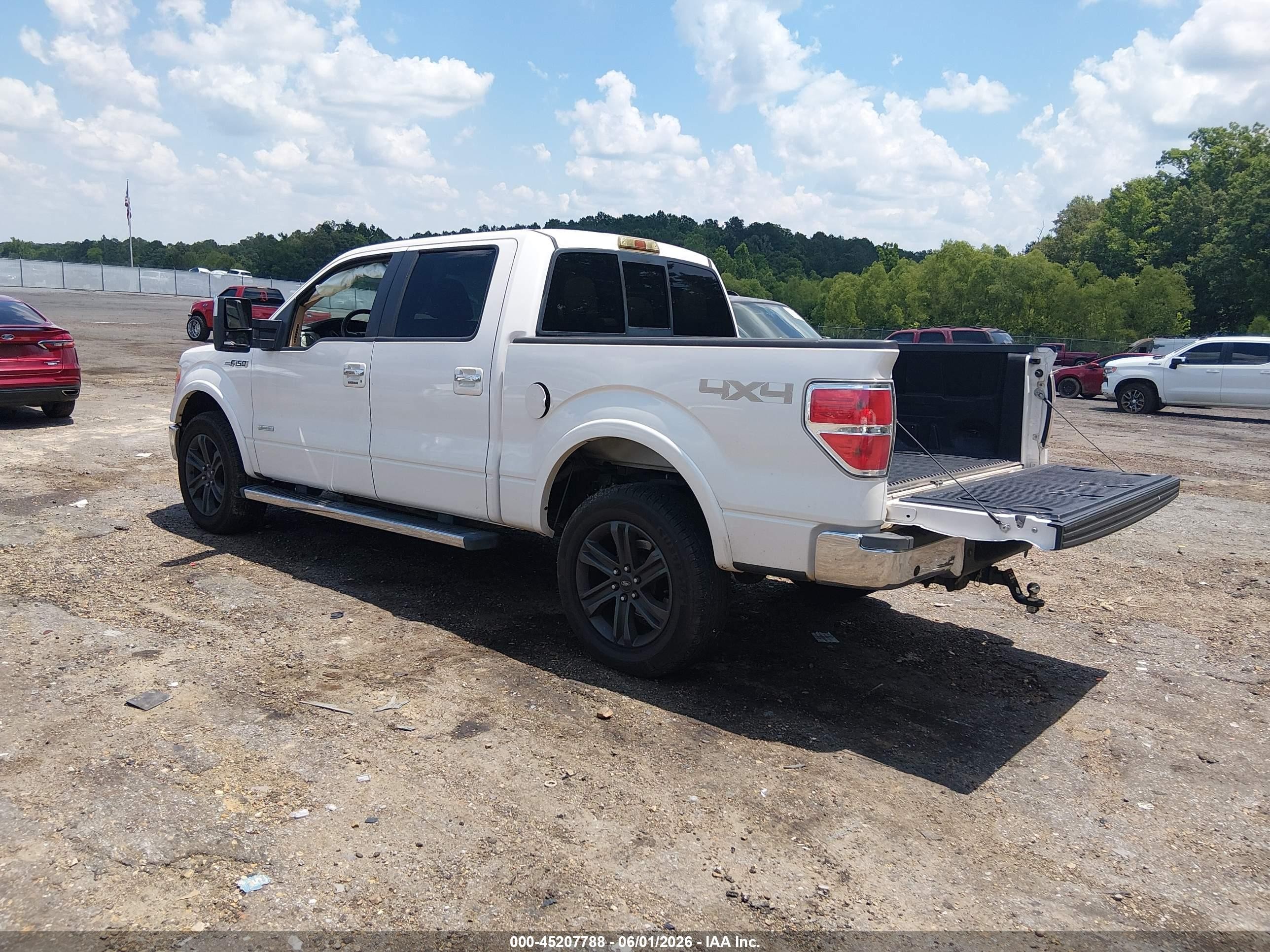 2011 Ford F-150 Lariat White vin: 1FTFW1ETXBFC38312