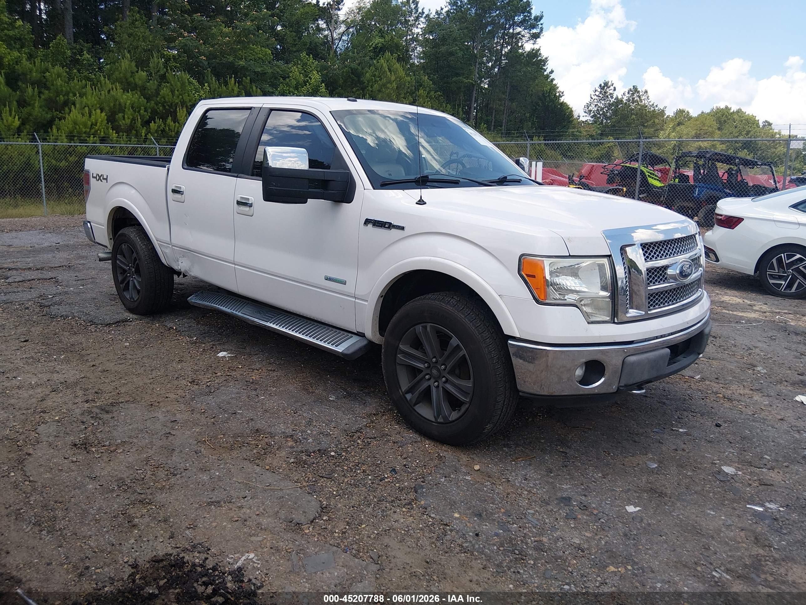 2011 Ford F-150 Lariat White vin: 1FTFW1ETXBFC38312