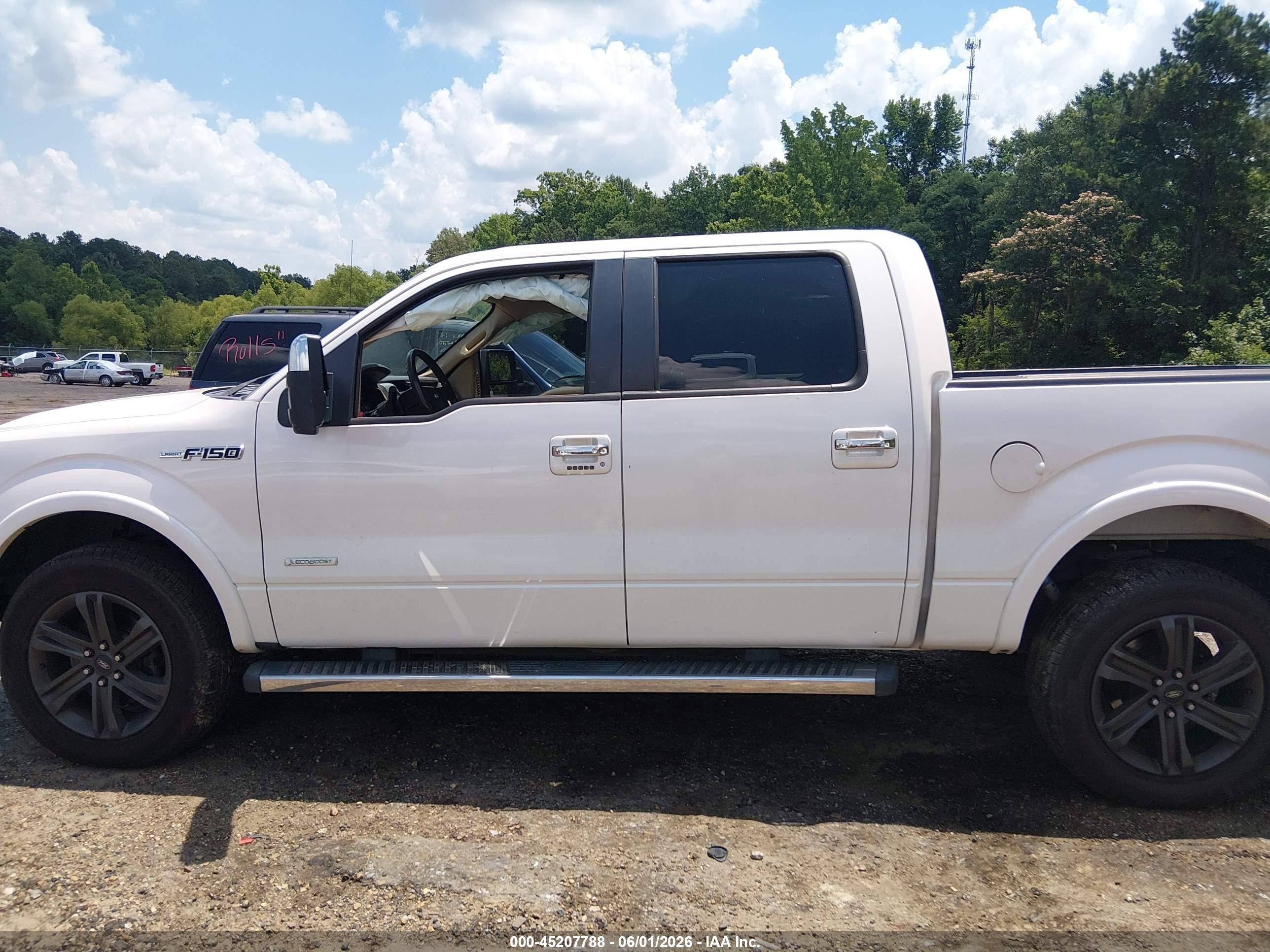 2011 Ford F-150 Lariat White vin: 1FTFW1ETXBFC38312