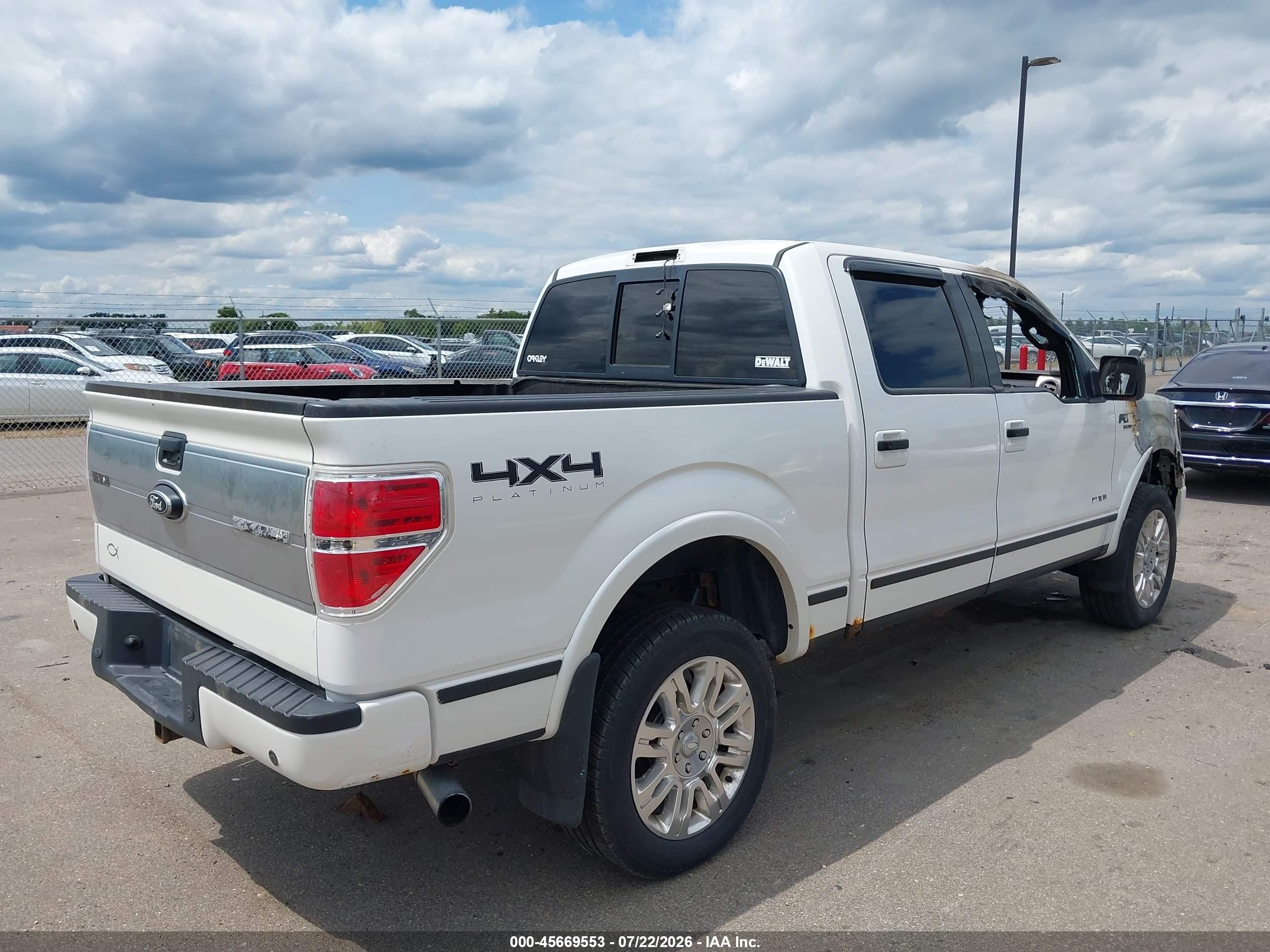 2013 Ford F-150 Platinum White vin: 1FTFW1ETXDFA62252