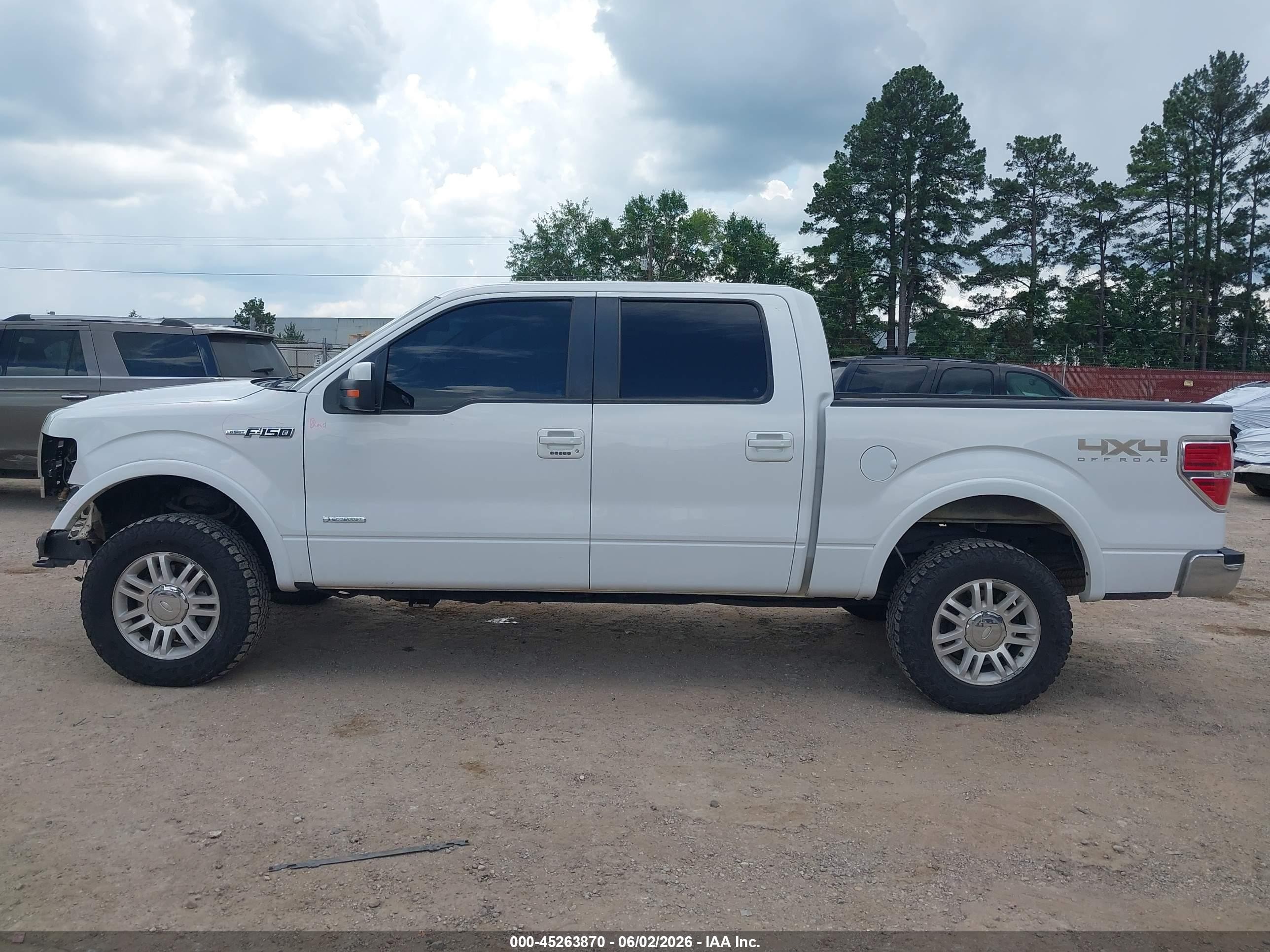 2013 Ford F-150 Lariat White vin: 1FTFW1ETXDFA73770