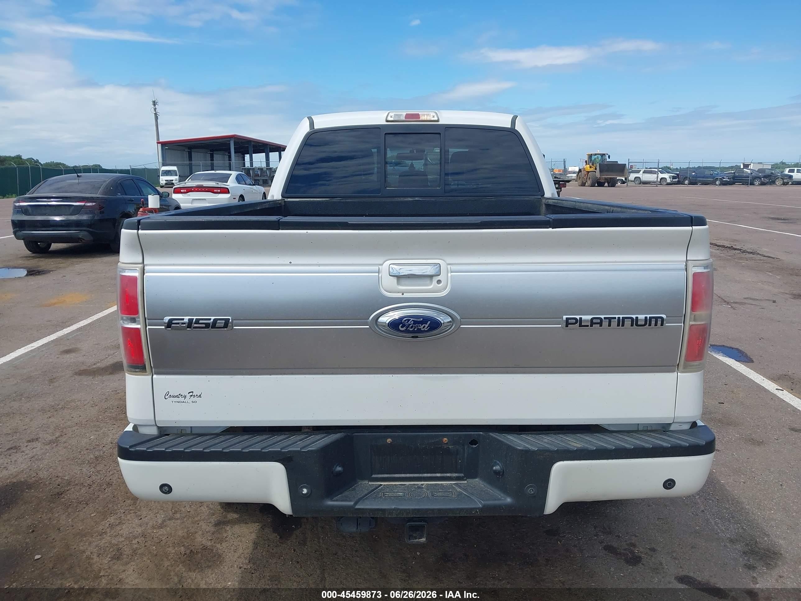 2013 Ford F-150 Platinum White vin: 1FTFW1ETXDFA74479