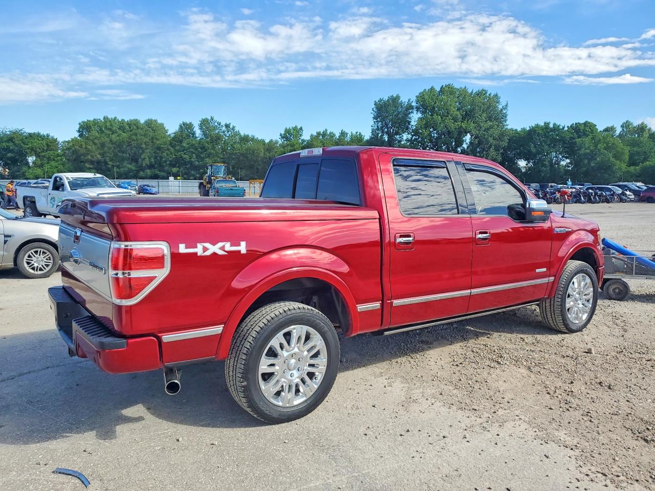 2013 Ford F150 Supercrew Red vin: 1FTFW1ETXDFB74856