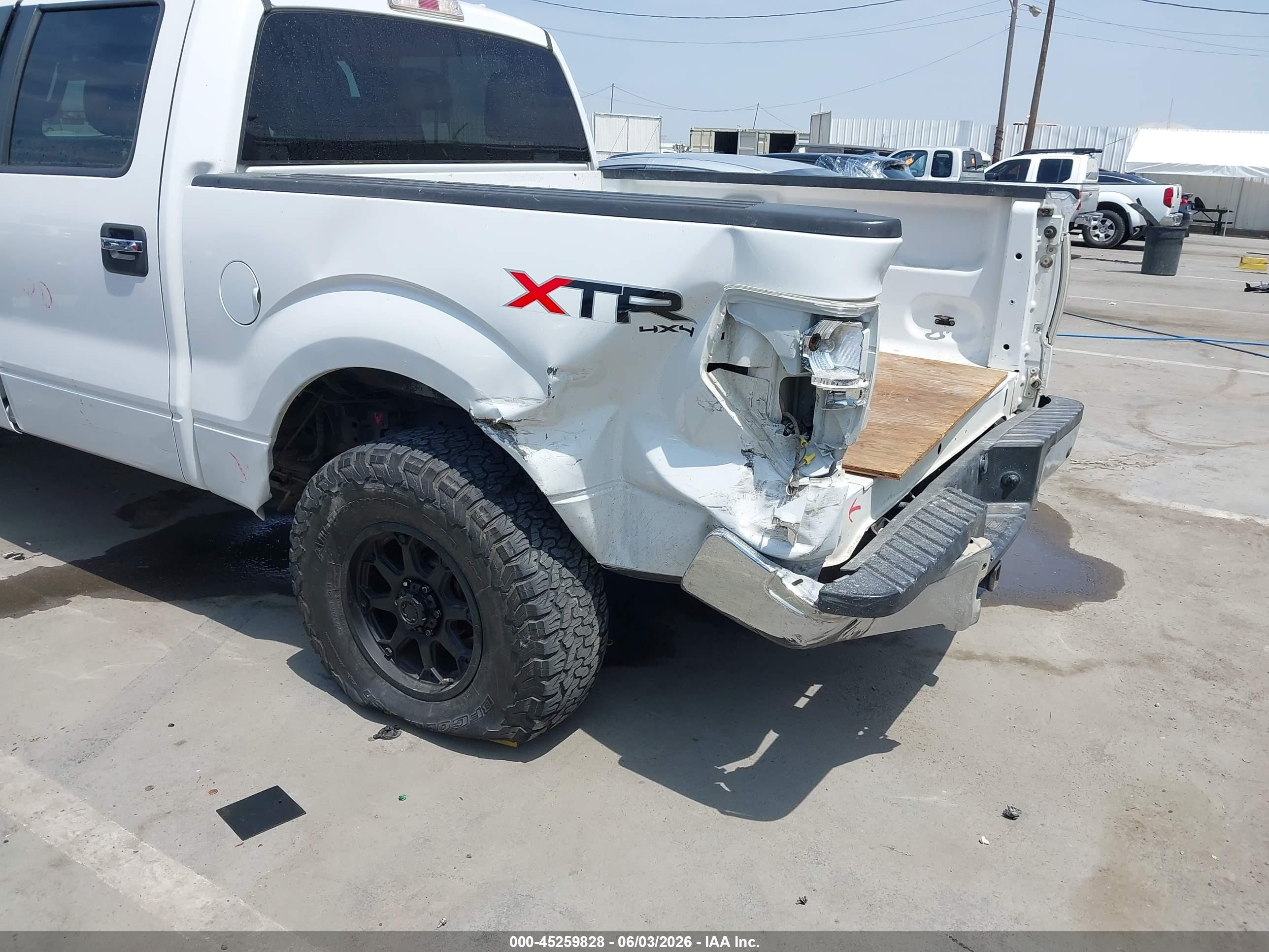 2013 Ford F-150 Xlt White vin: 1FTFW1ETXDFC44114
