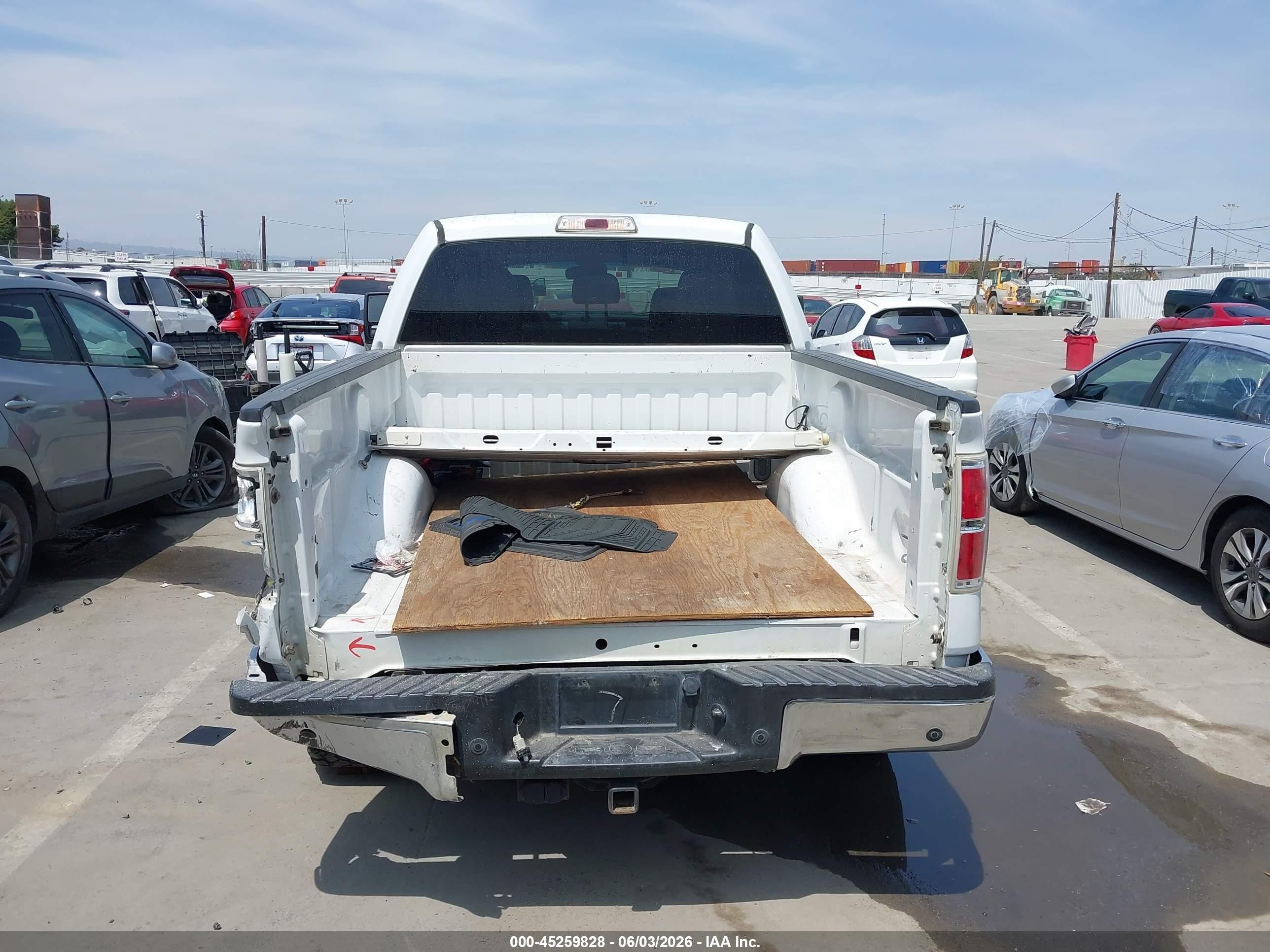 2013 Ford F-150 Xlt White vin: 1FTFW1ETXDFC44114