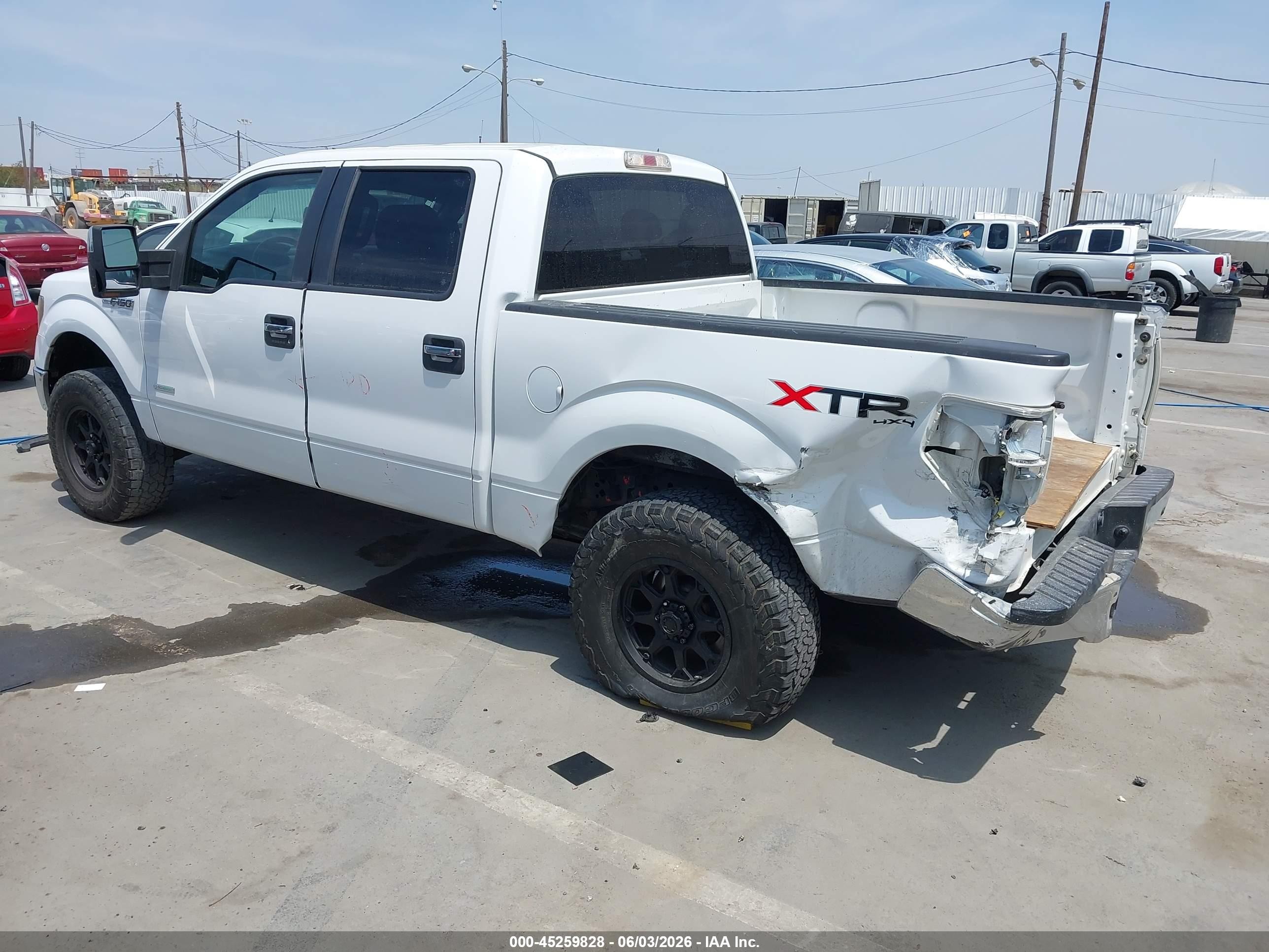 2013 Ford F-150 Xlt White vin: 1FTFW1ETXDFC44114