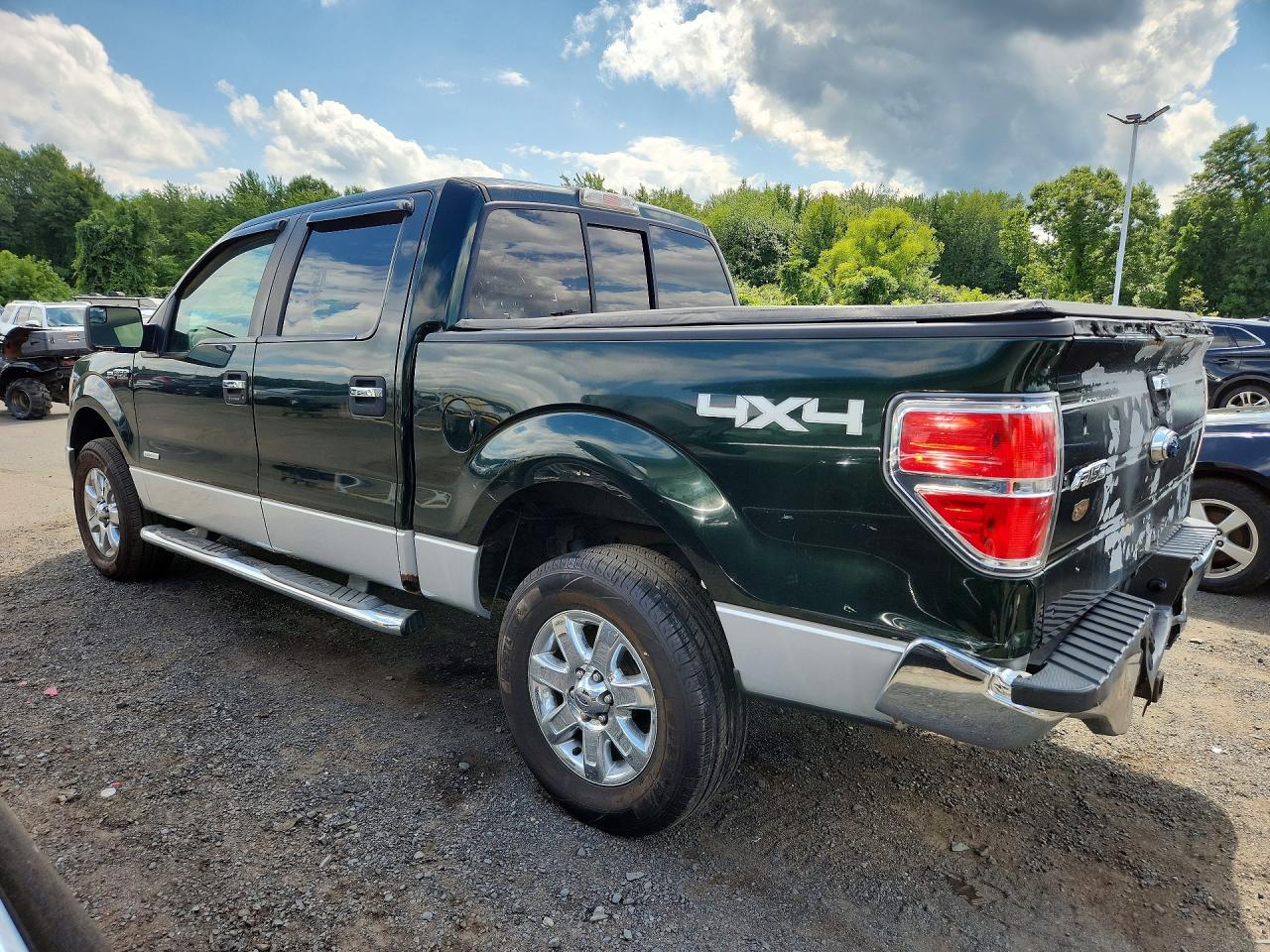 2013 Ford F150 Supercrew Green vin: 1FTFW1ETXDFC54870