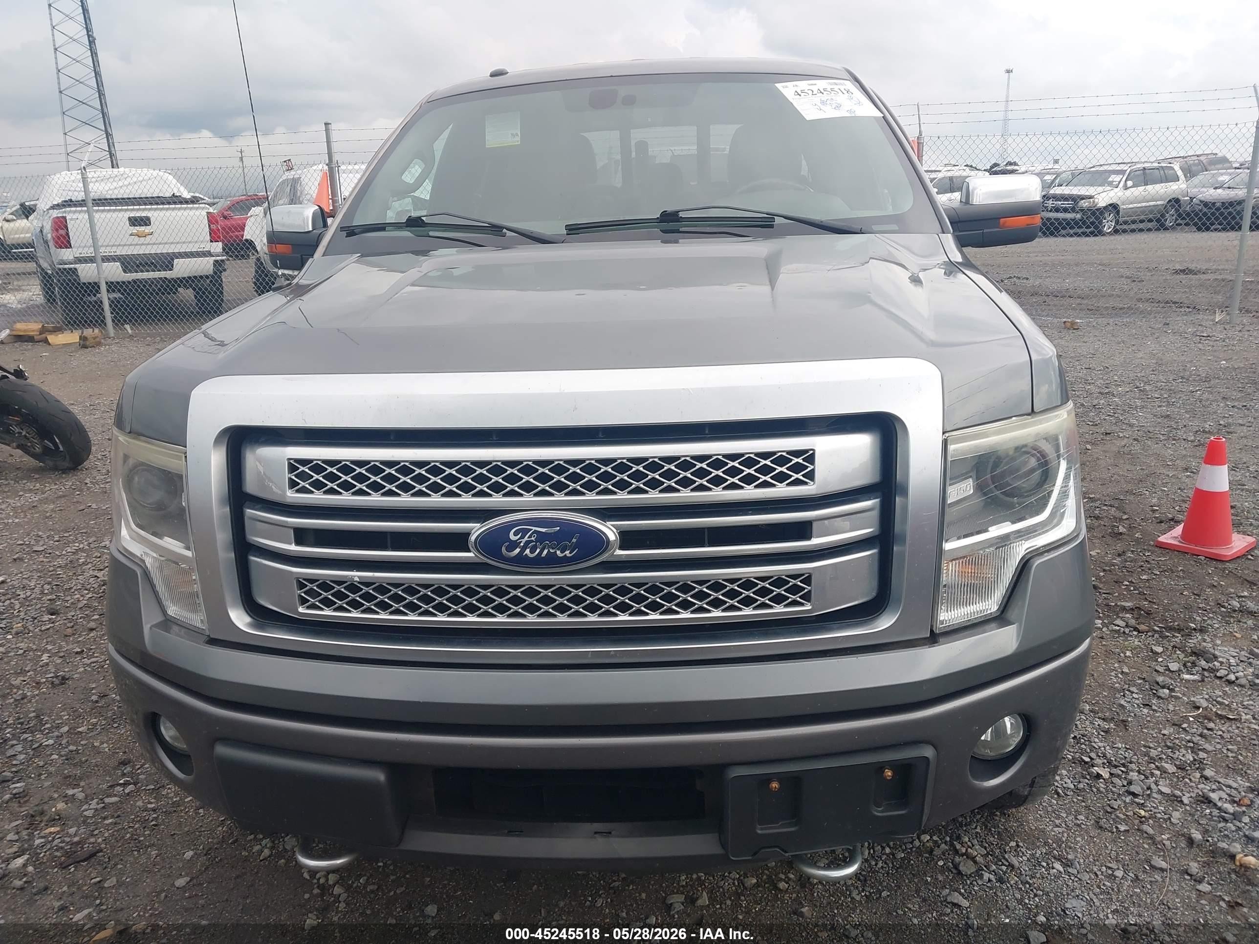 2013 Ford F-150 Platinum Серебряный vin: 1FTFW1ETXDFD92702