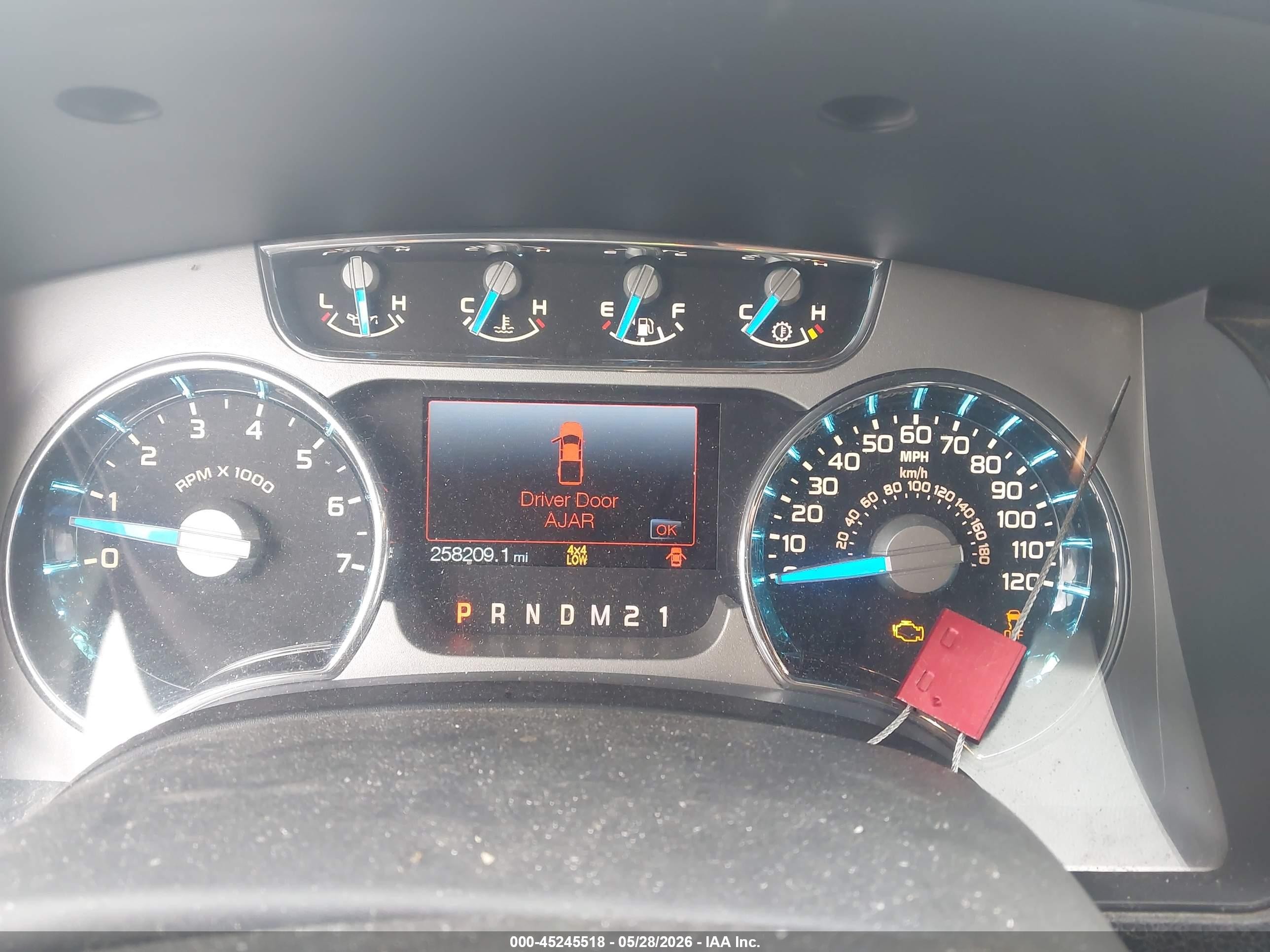 2013 Ford F-150 Platinum Серебряный vin: 1FTFW1ETXDFD92702