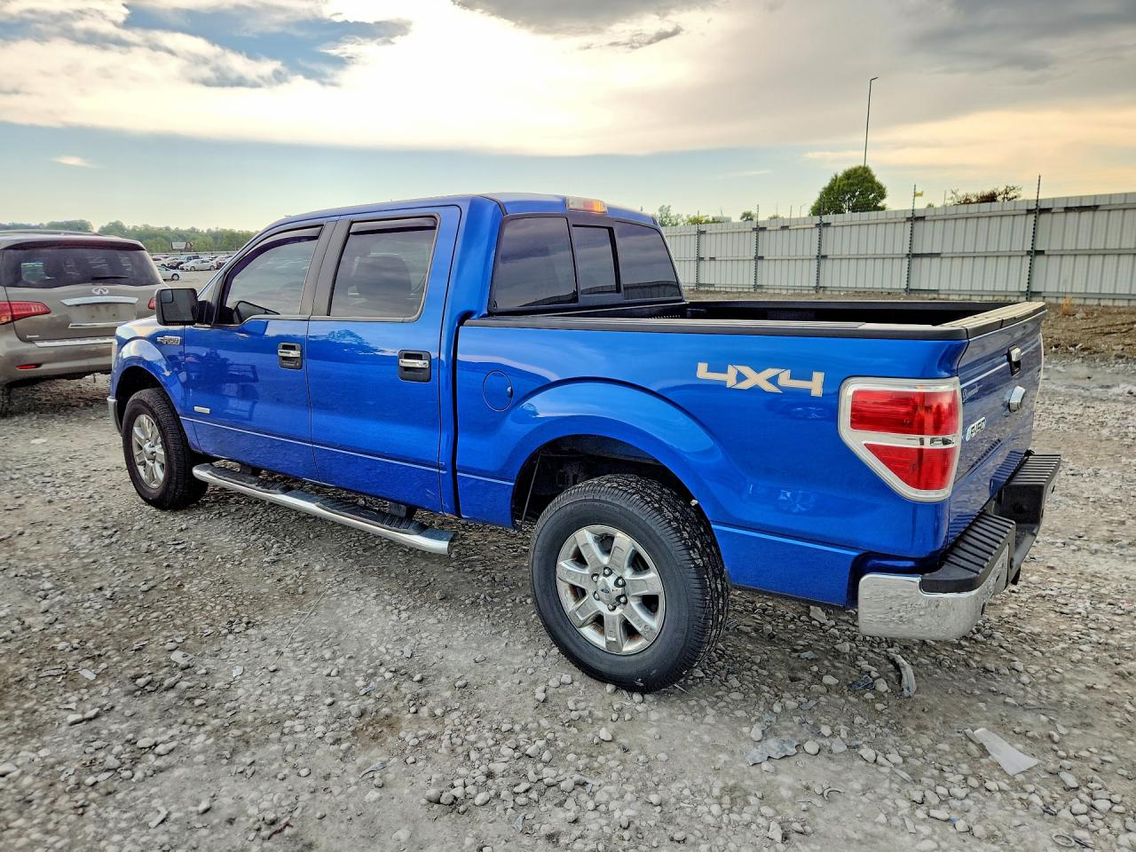 2014 Ford F150 Supercrew Blue vin: 1FTFW1ETXEFB45892