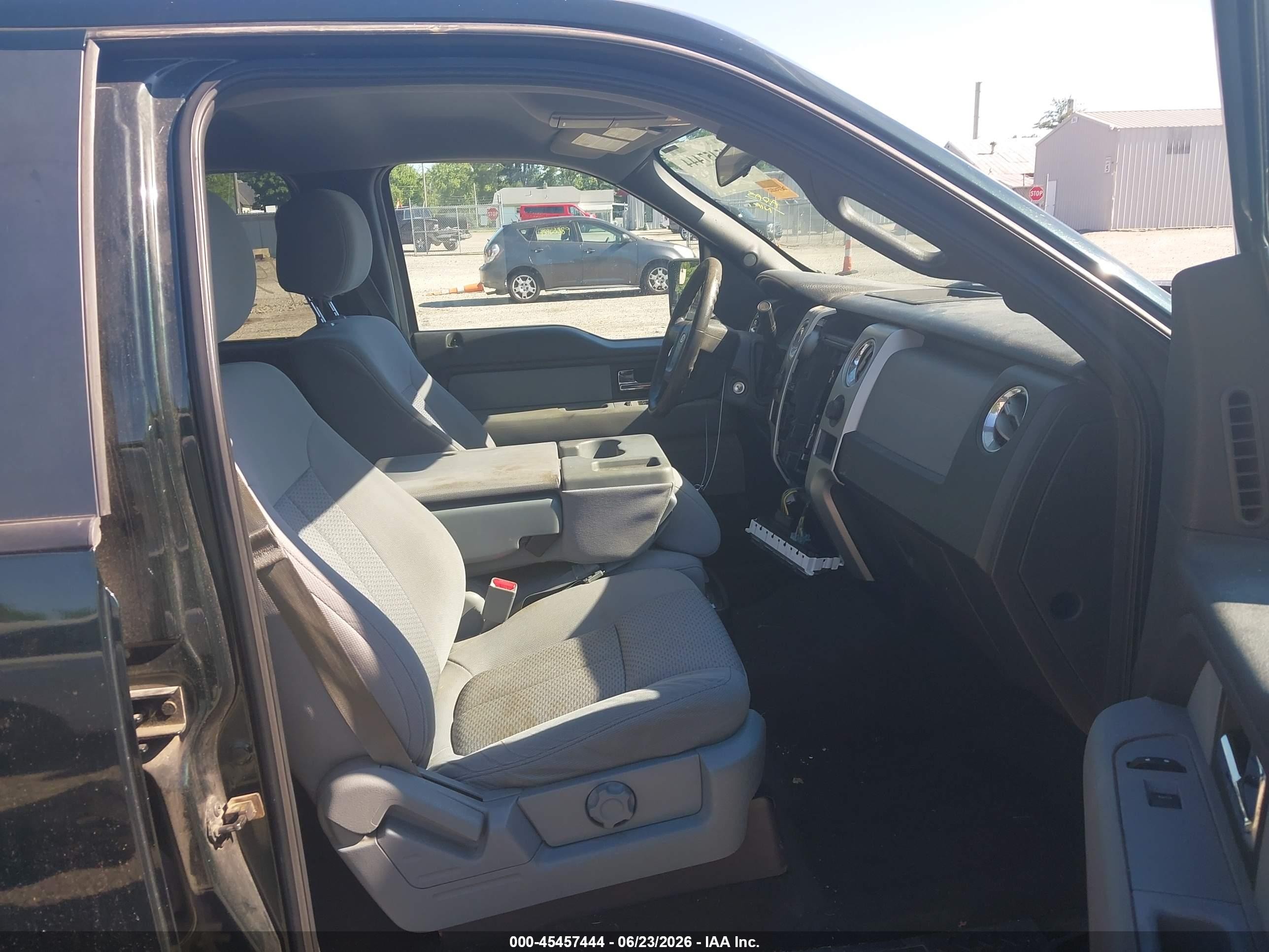 2014 Ford F-150 Xlt Черный vin: 1FTFW1ETXEFC35558