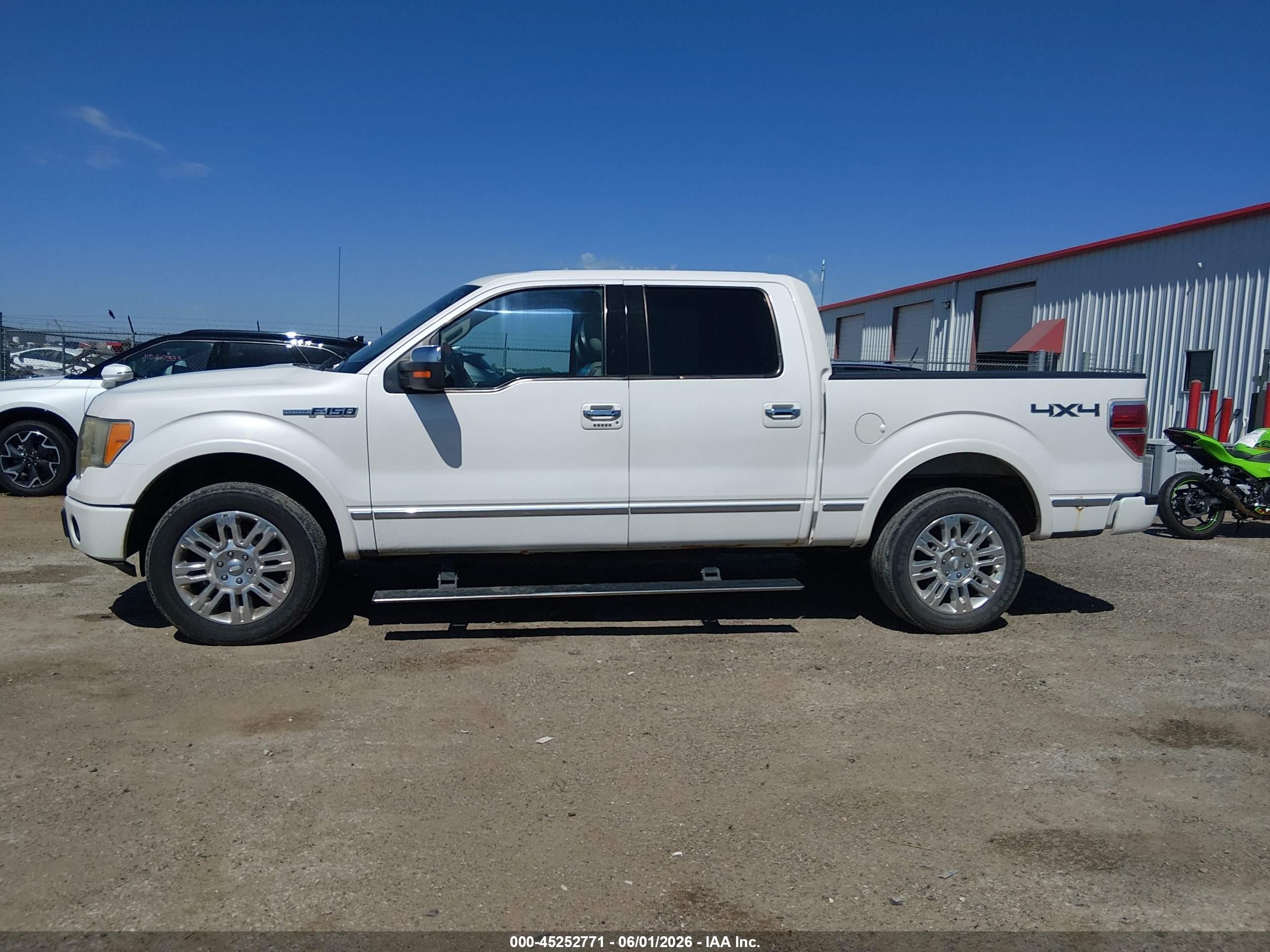 2010 Ford F-150 Fx4/harley-davidson/king Ranch/lariat/platinum/xl/xlt White vin: 1FTFW1EV0AFB18695